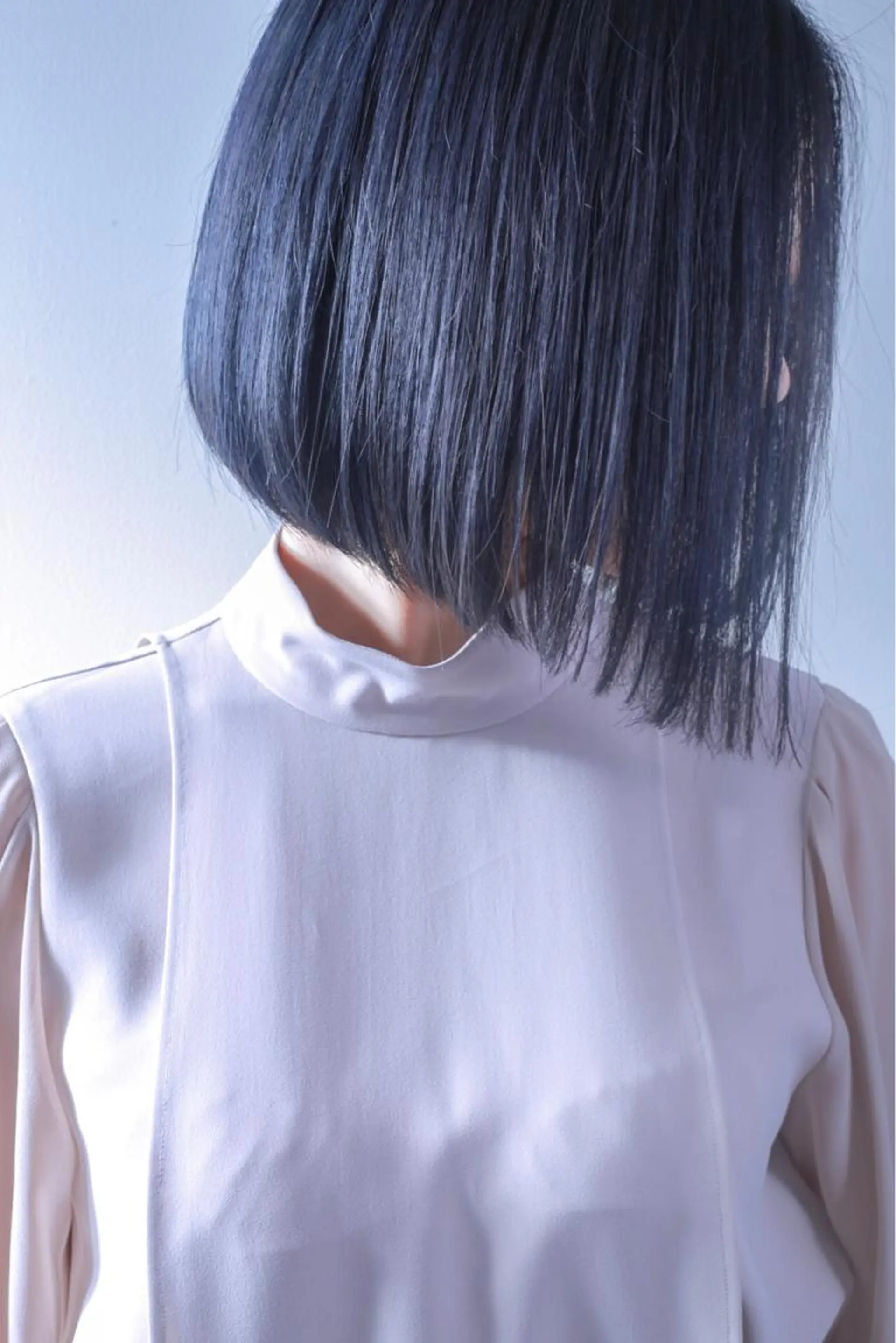 ショート カラー 伊藤 裕貴のヘアスタイル