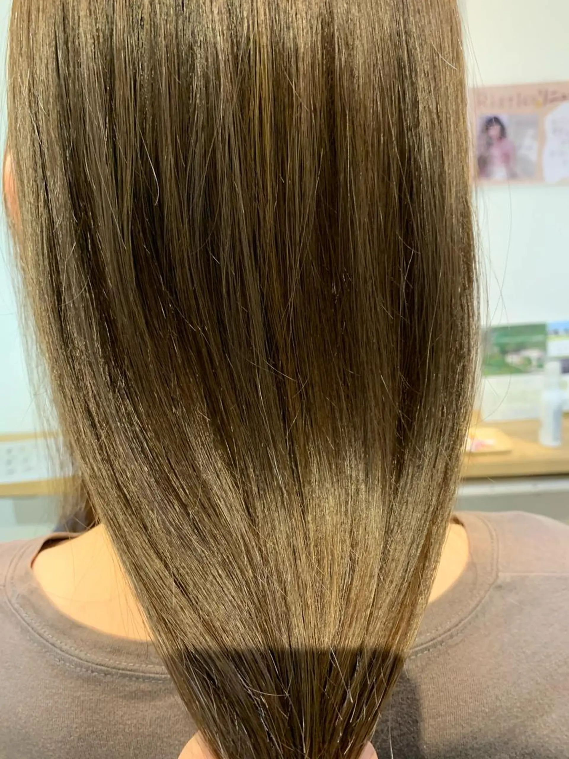 カラー 山本 舜也のヘアスタイル