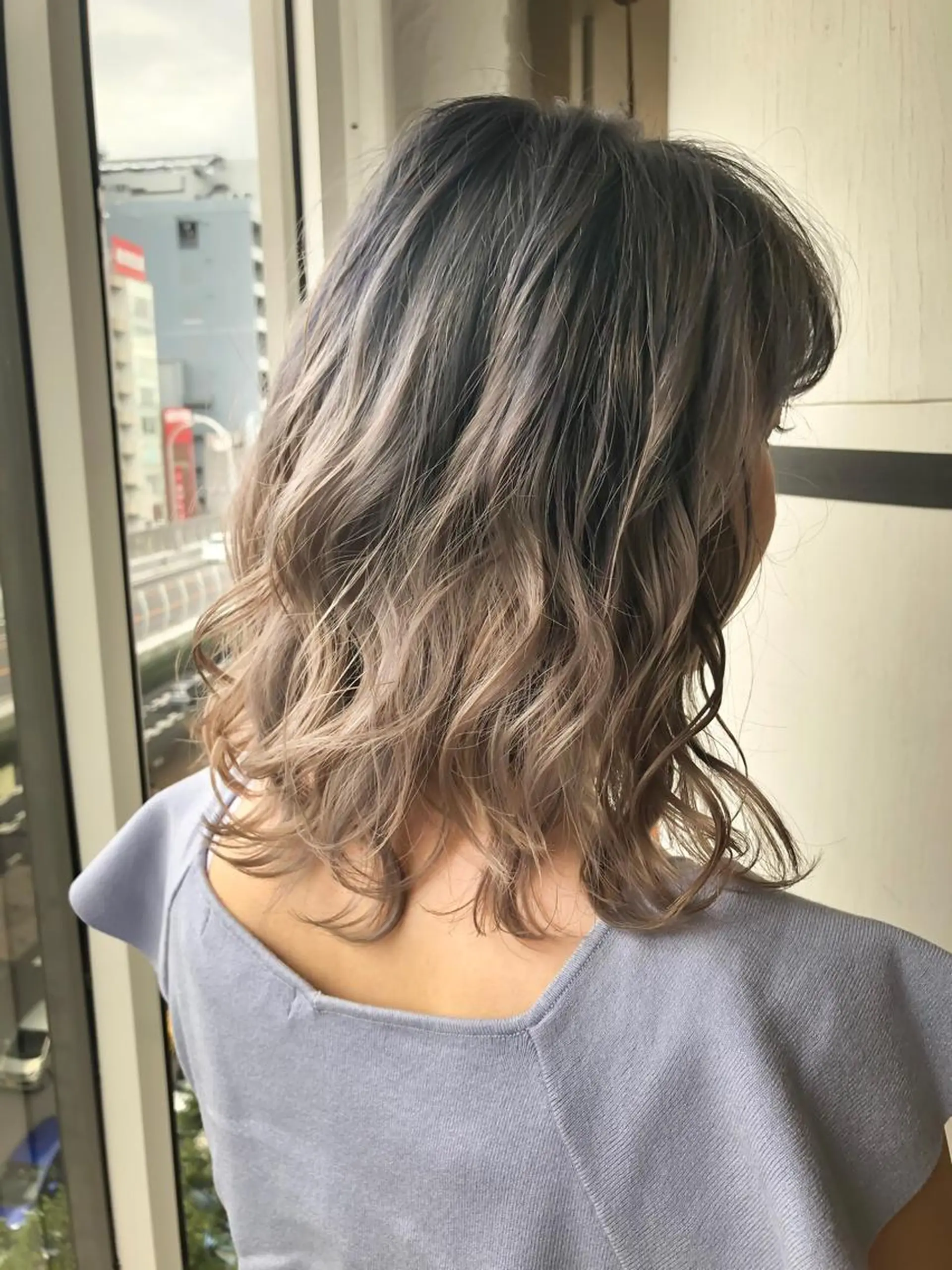ミディアム カラー welring hair salonのヘアスタイル