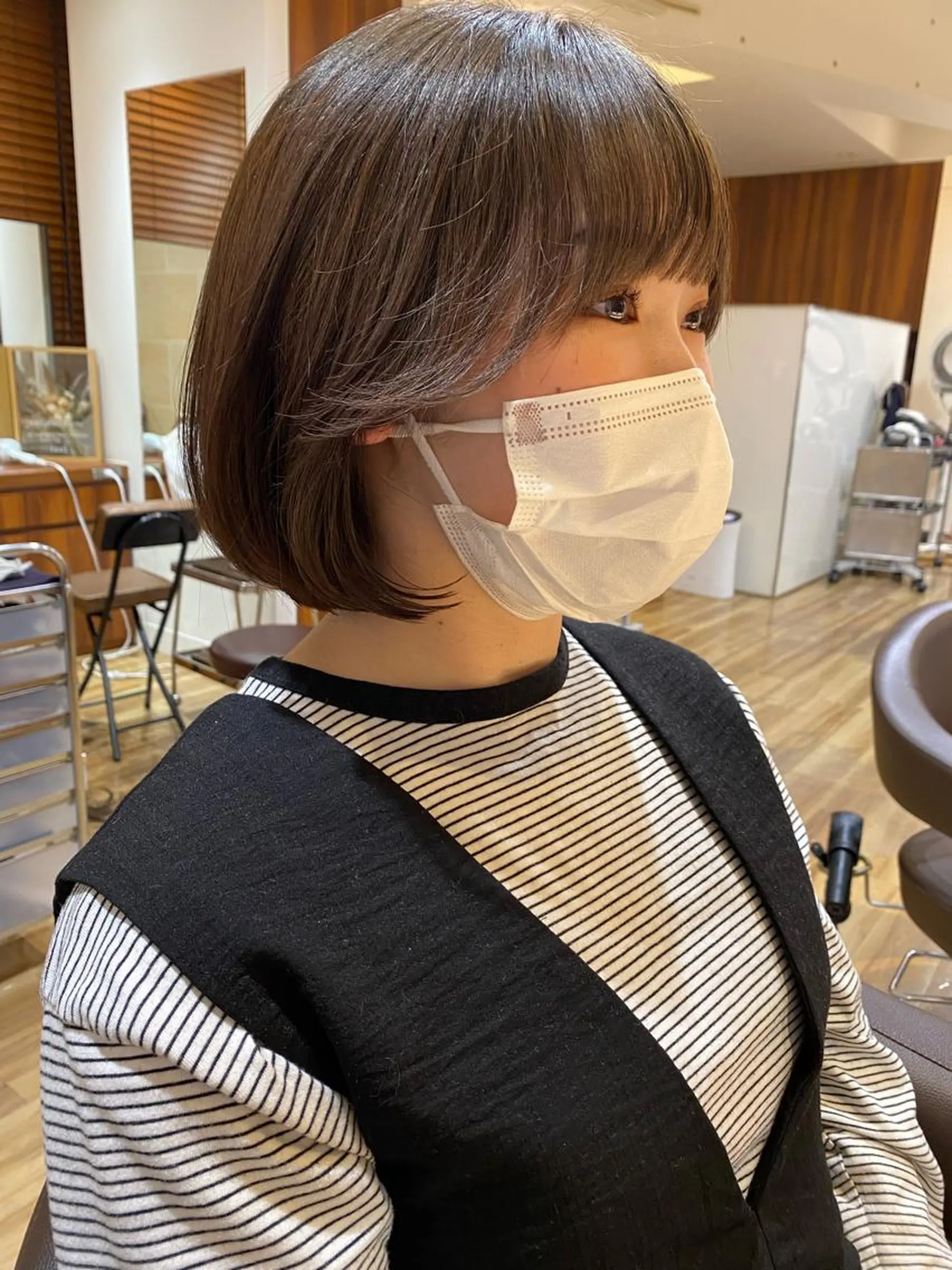 ショート カット レイヤーカット /透明感/千葉怜寿のヘアスタイル