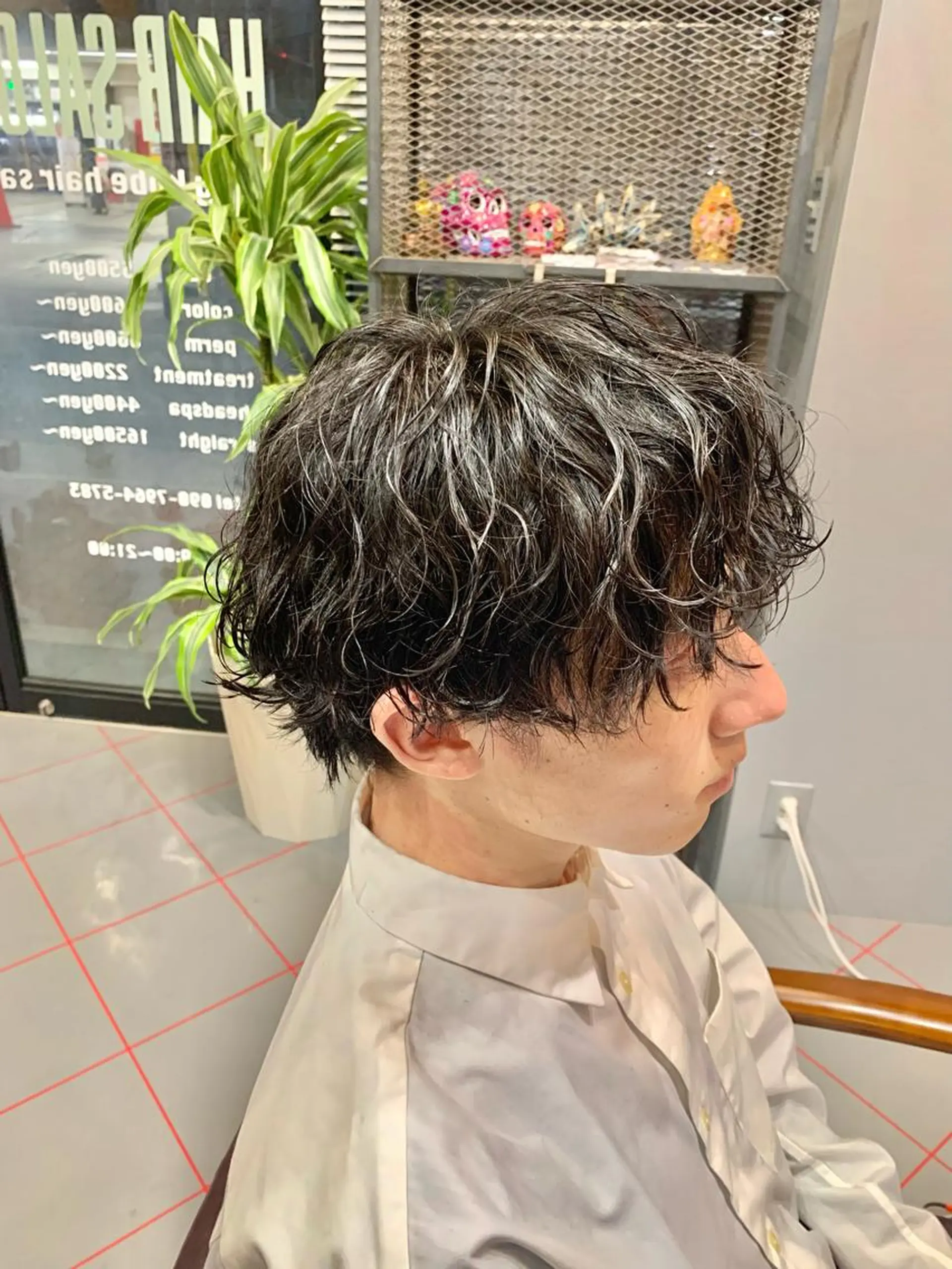 ショート パーマ メンズ 【扱いやすいパーマ】 眞鍋拓己のヘアスタイル