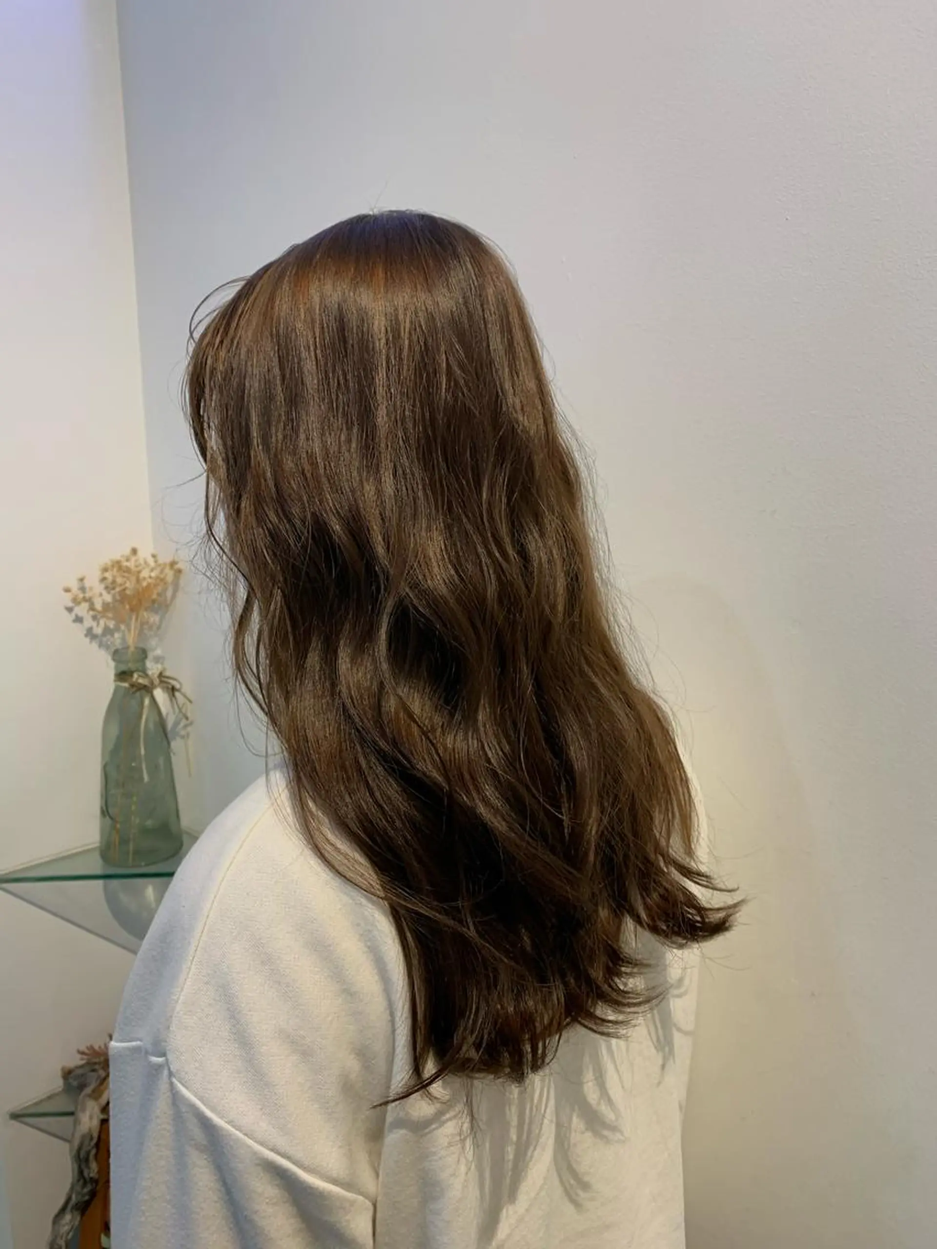 ロング LIBRE リブレ所属・イシイ シオリのヘアスタイル