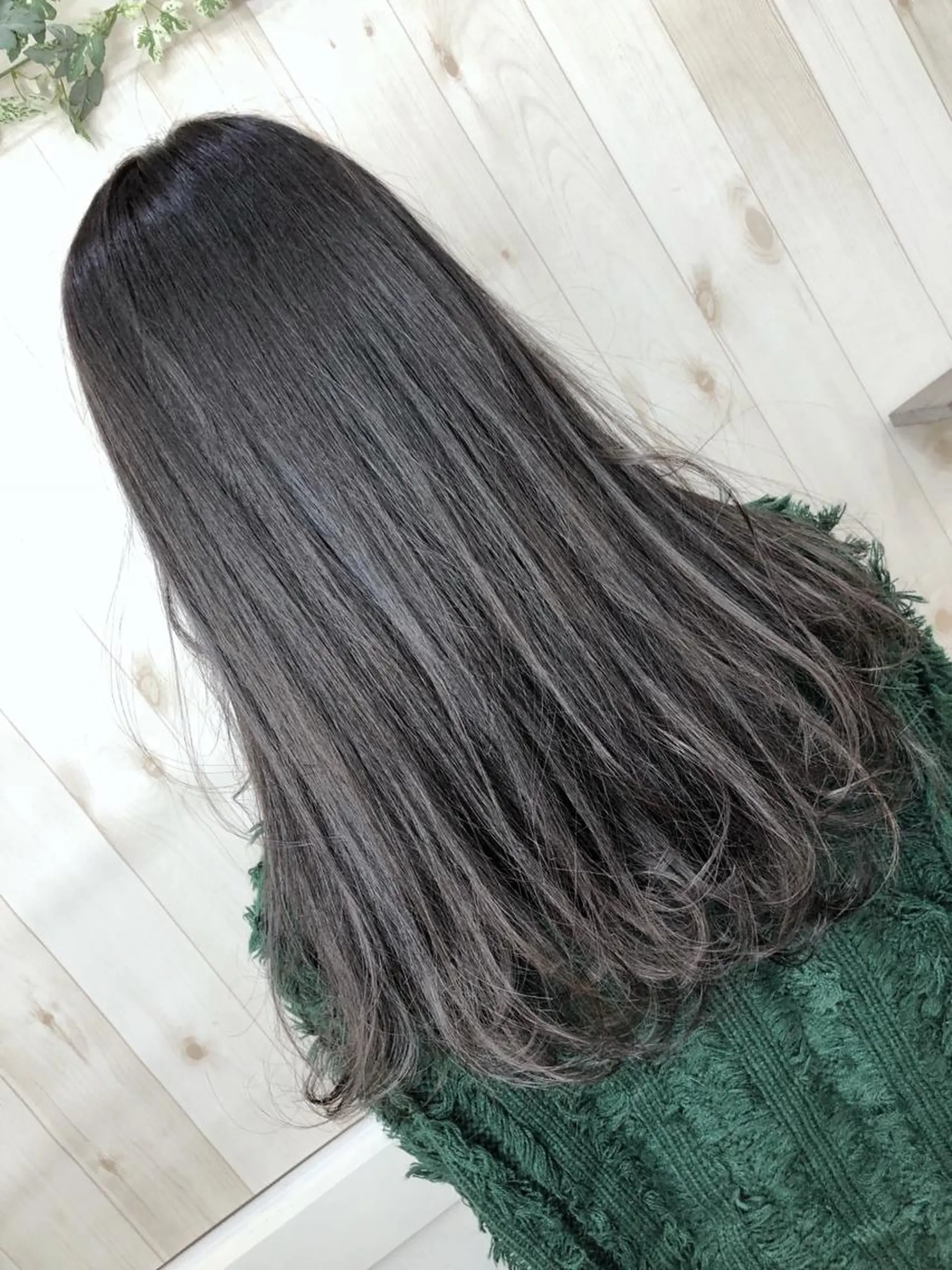 セミロング ハイライト ヘアカラー PSY(サイ)所属・PSY(サイ)池袋 金田尚久🎨のヘアスタイル