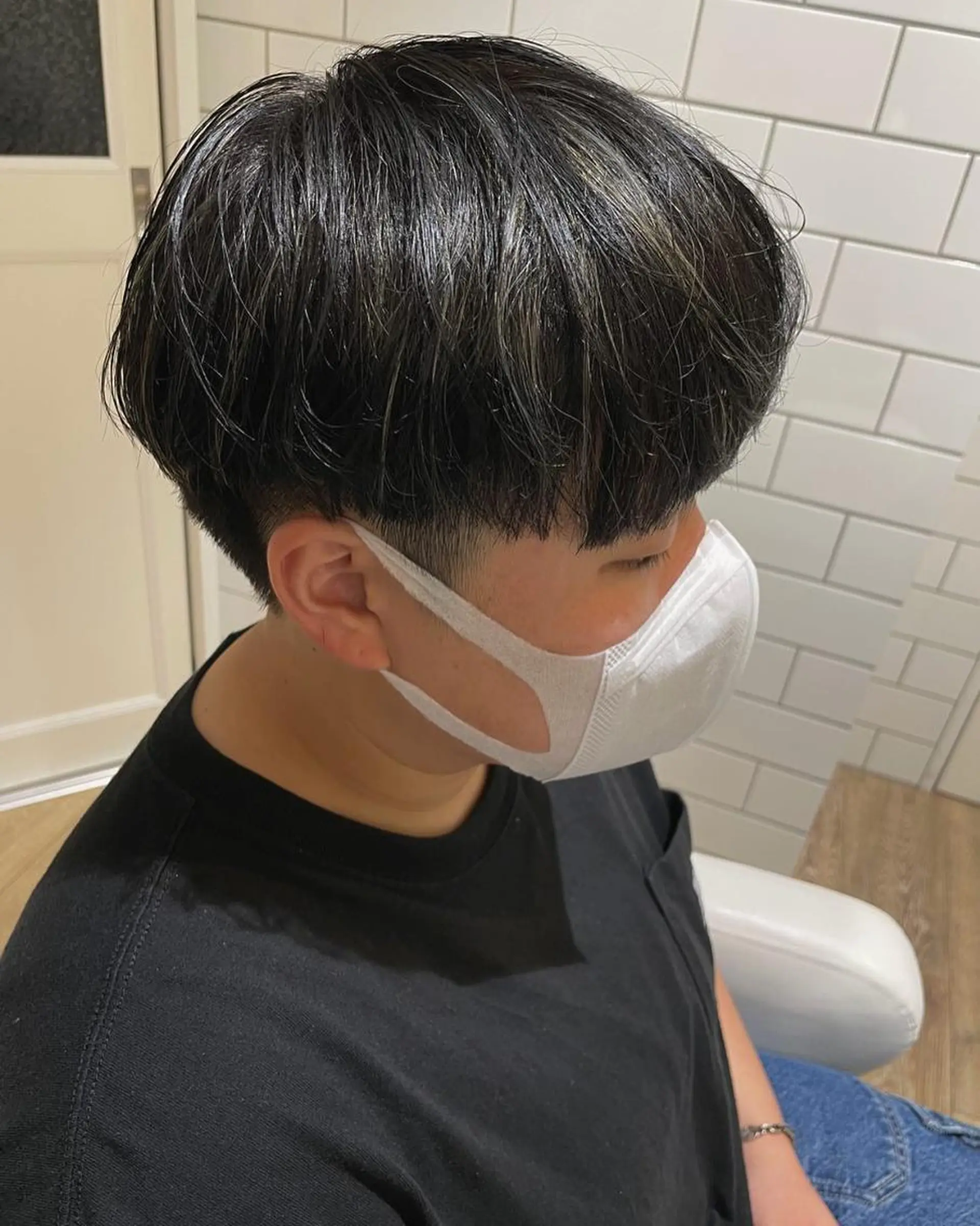 ミディアム カラー パーマ ヘアアレンジ メンズ キッズ ネイル マツエク・マツパ メンズハイライト マッシュ ハイライトカラー ハイライト ショートネイル 🫧垢抜けヘア🫧 SHIORIのヘアスタイル