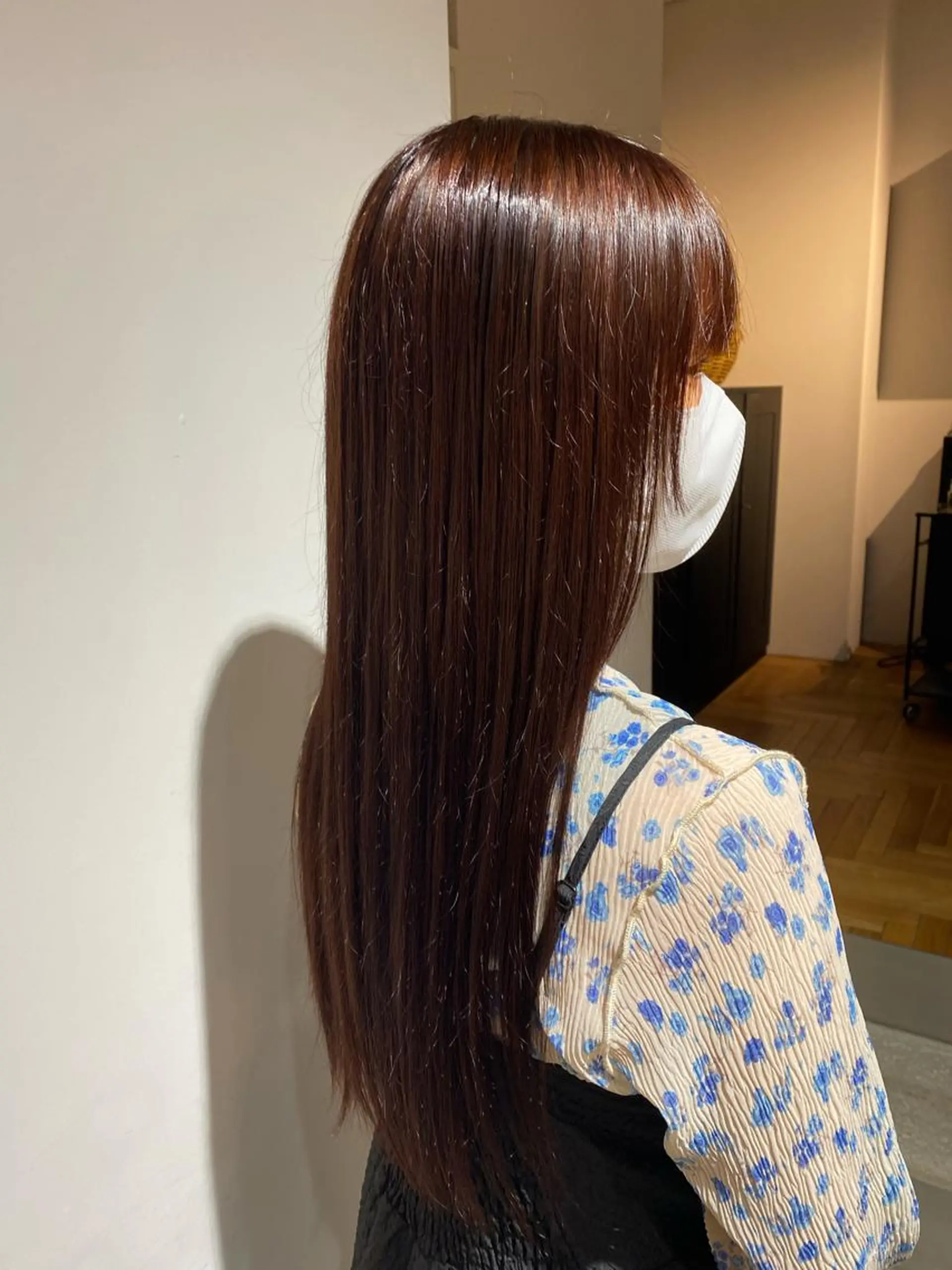 カラー ブリーチ ボルドーカラー ブリーチなしカラー 山本 琴葉 /ボブ /切りっぱなしボブのヘアスタイル