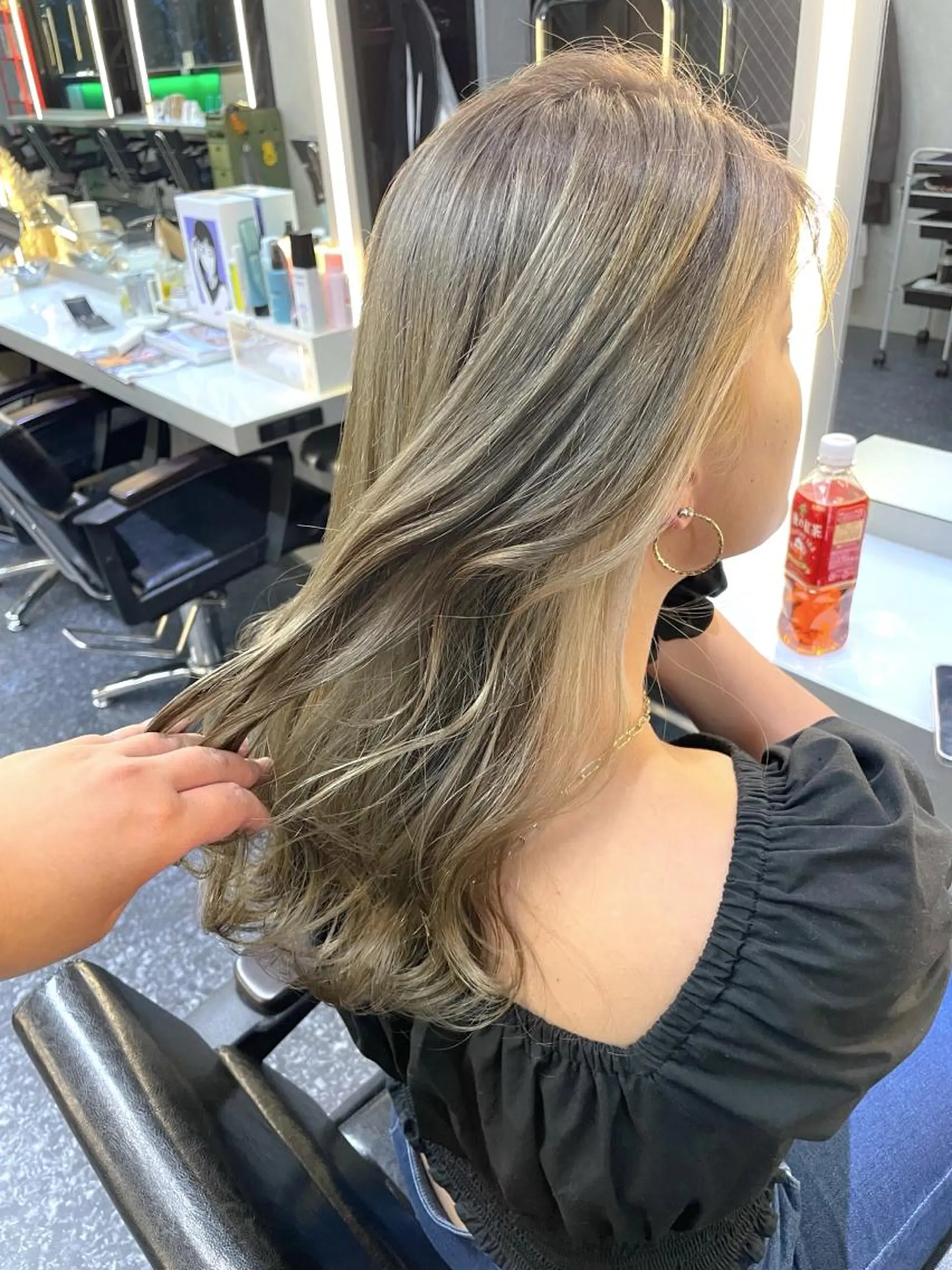 セミロング カラー インナーカラー ヘアカラー トリートメント hair salon Lihina所属・韓国ヘア🇰🇷 FUMINAのヘアスタイル