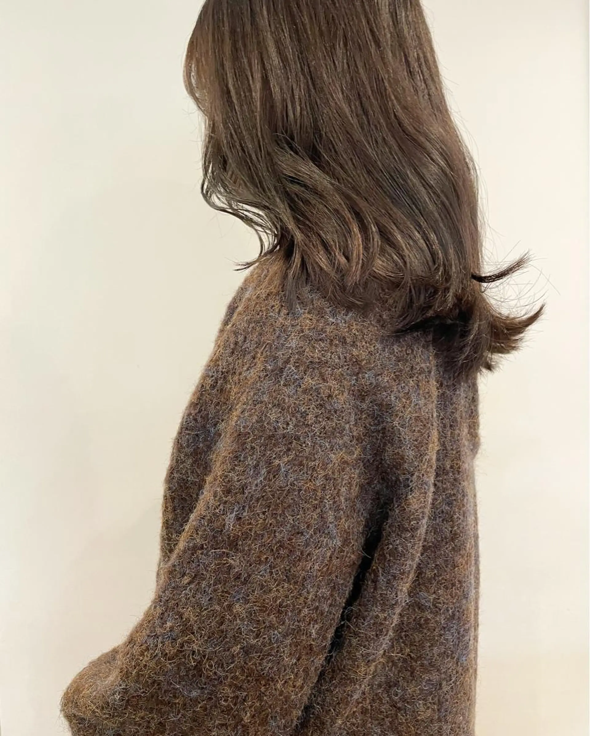 ロング カラー 佐藤 永夏のヘアスタイル