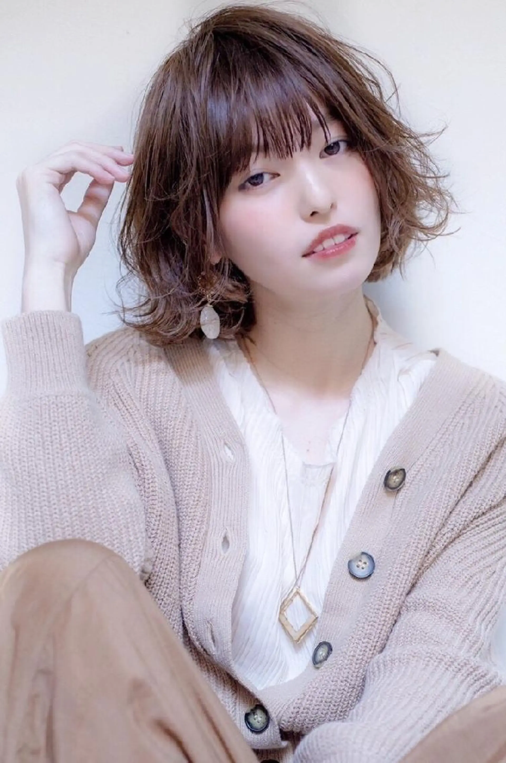 ショート パーマ ボブレイヤー ボブ レイヤーカット 外ハネヘア ショート、ボブの達人 東康介✨のヘアスタイル