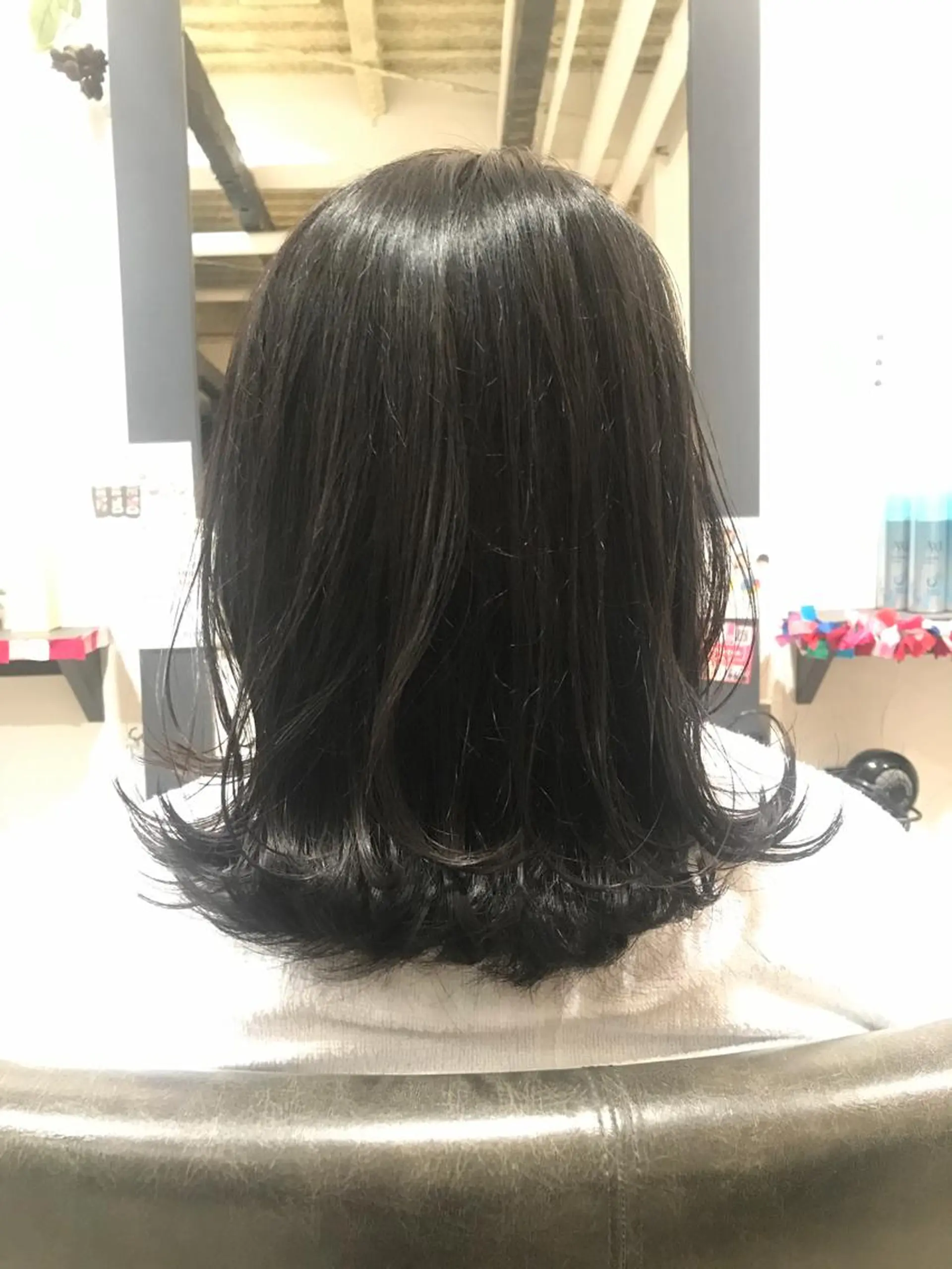 ミディアム カラー 水原 恵莉香のヘアスタイル
