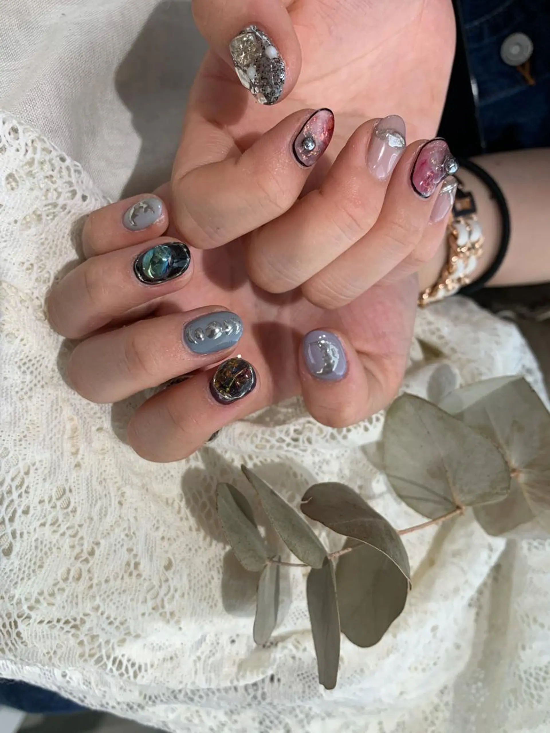 ショート m kaori𓃟のネイルデザイン