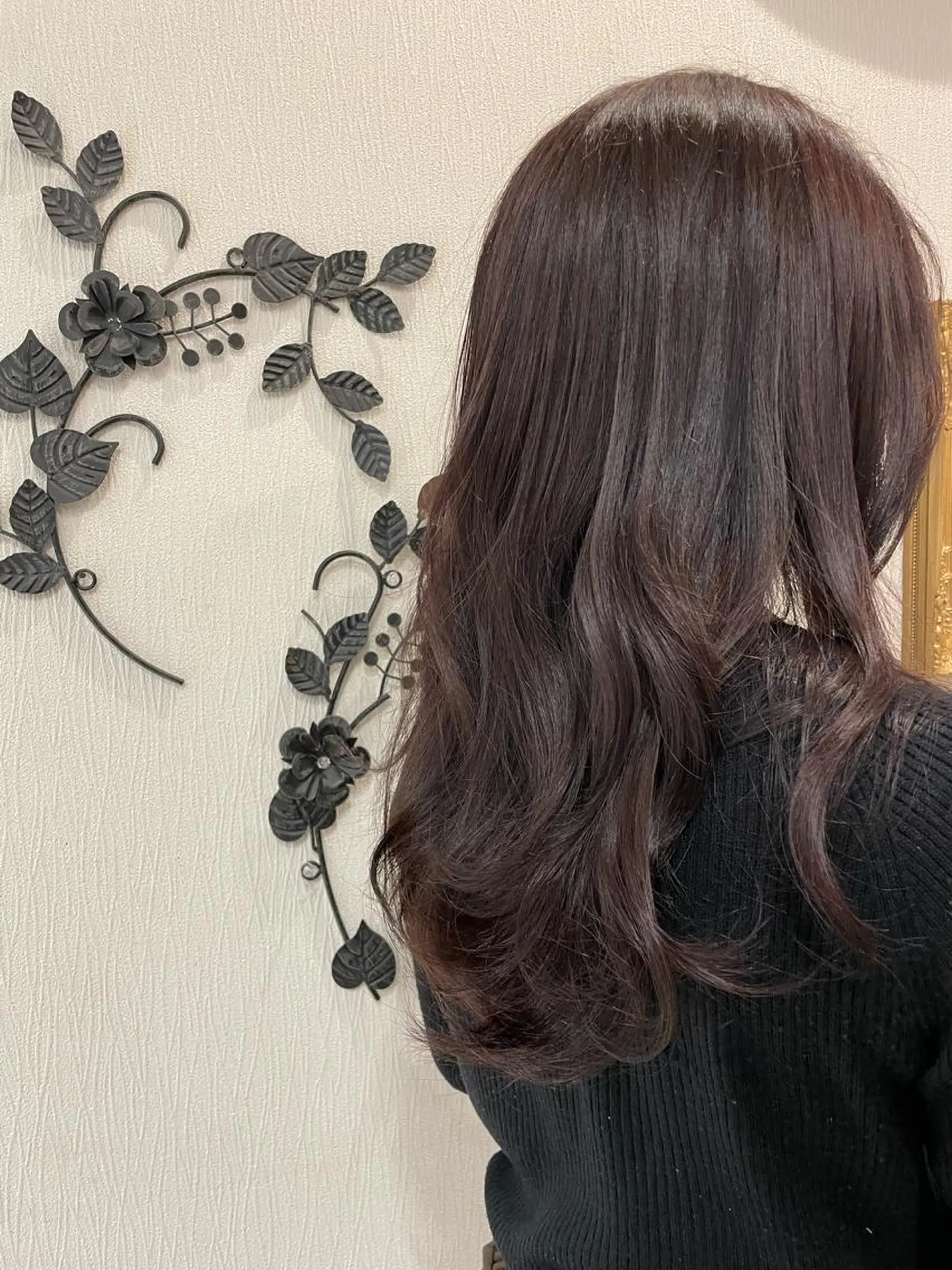 セミロング カラー 栞南🌼/艶カラー/ 髪質改善/ナチュラルのヘアスタイル