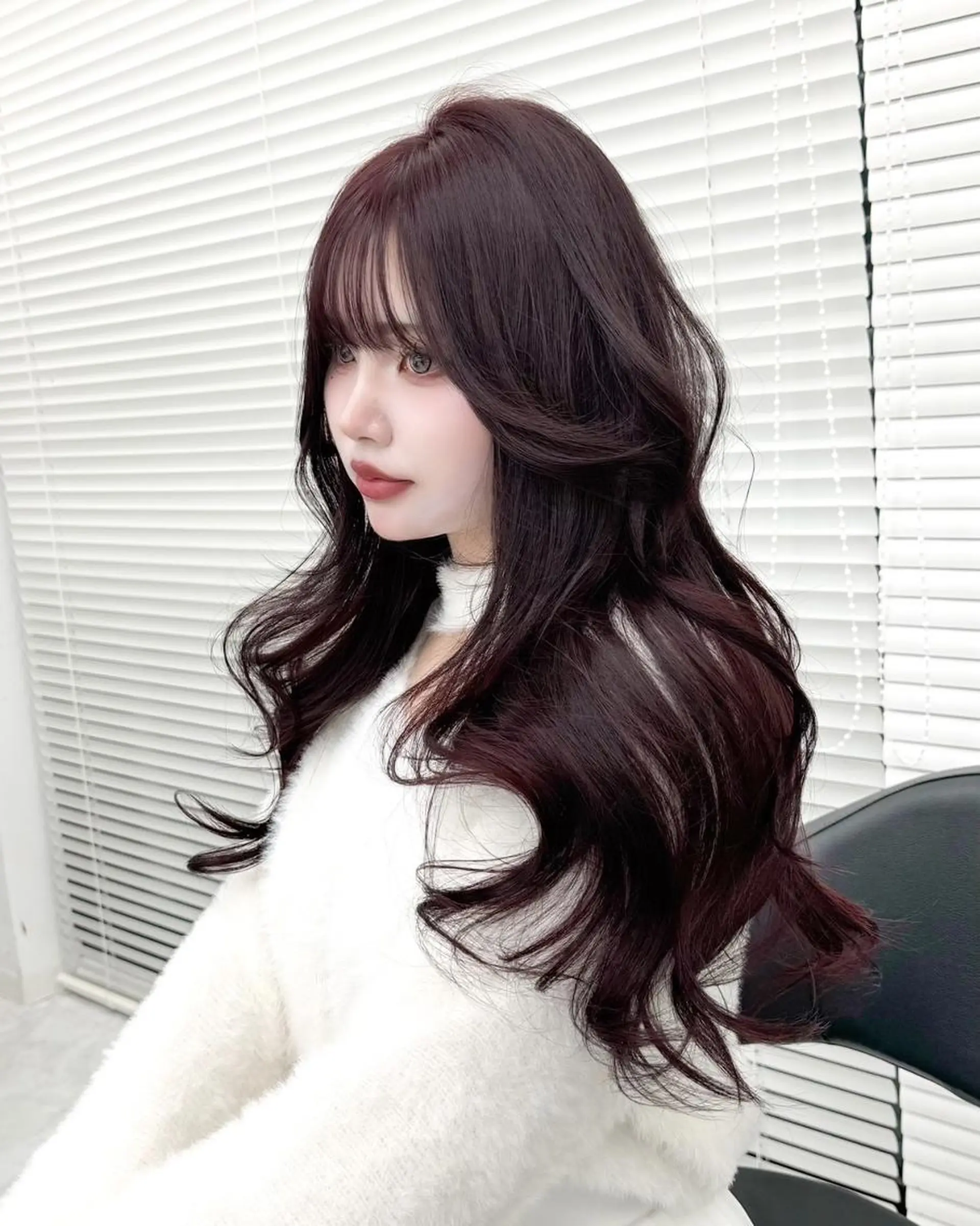 カラー 韓国ヘア🩶🇰🇷 透明感カラー🎀のヘアスタイル