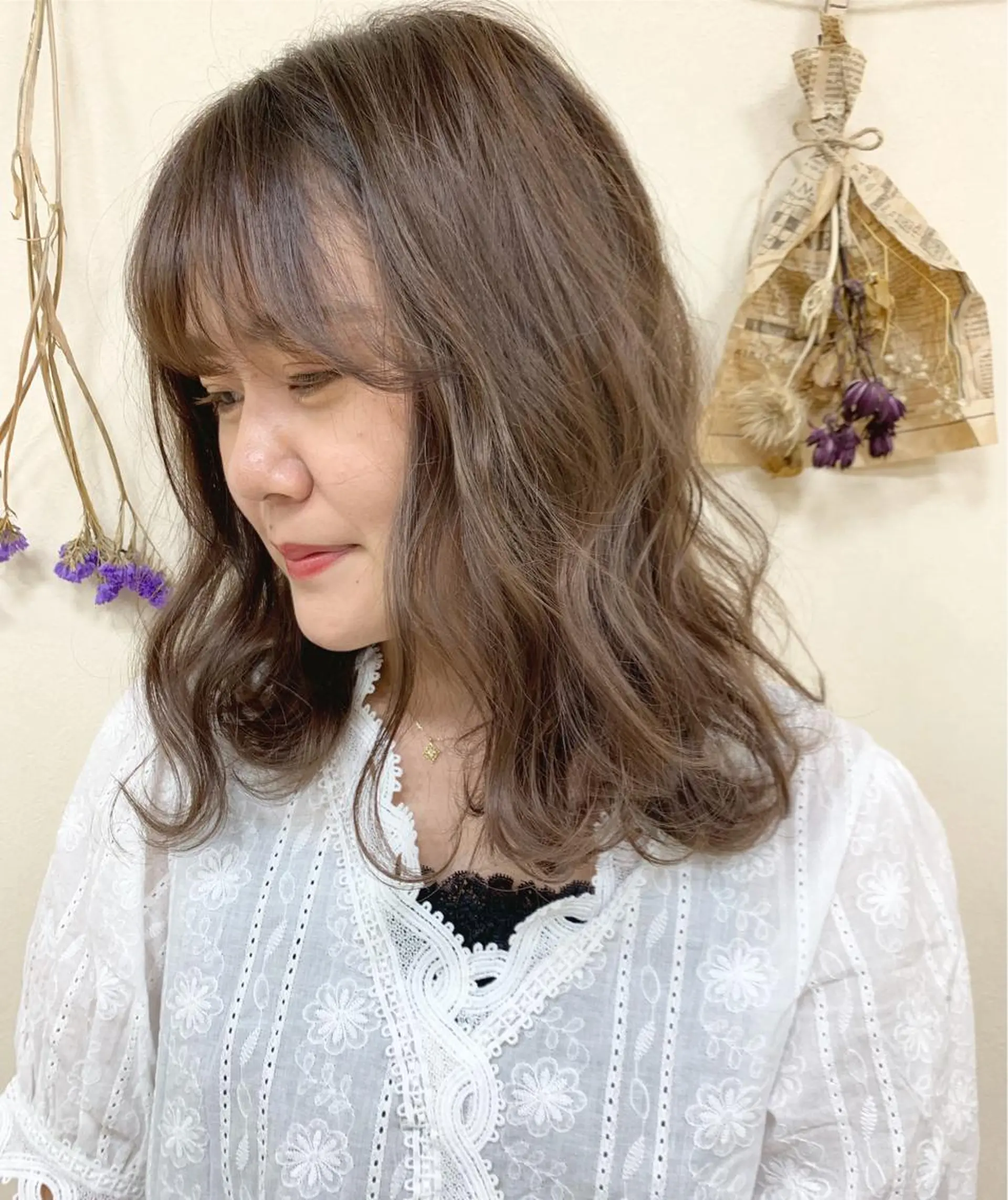 セミロング カラー 立川 奈那子のヘアスタイル