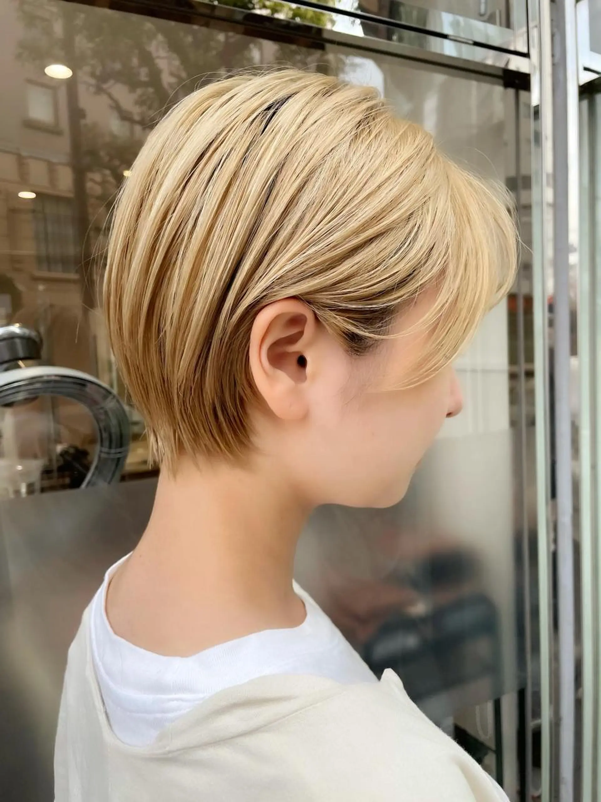 ショート 三鷹で1番ショート ボブをカットする新谷のヘアスタイル