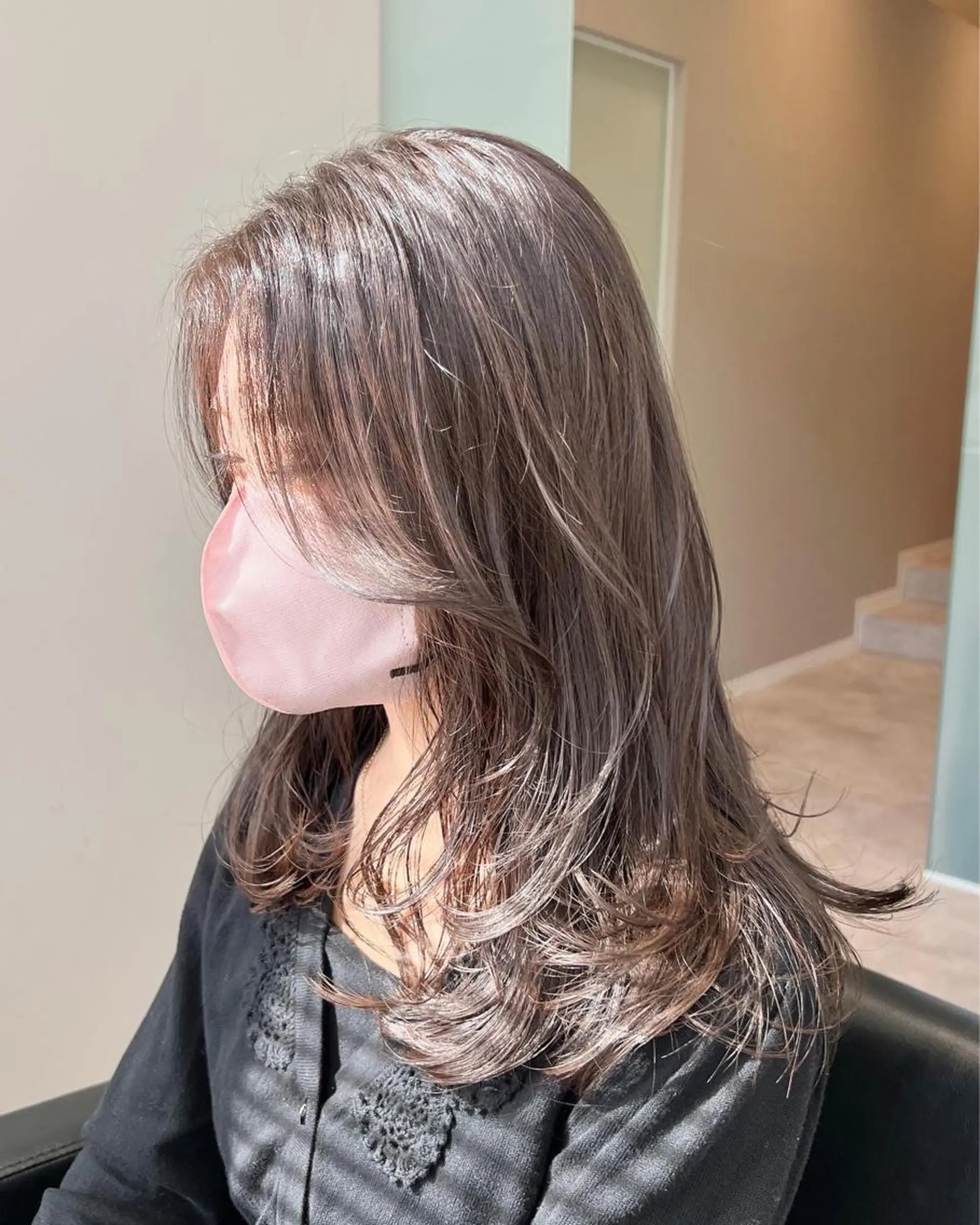 ミディアム カラー レイヤーカット EMANON横浜所属・平尾 拓也のヘアスタイル