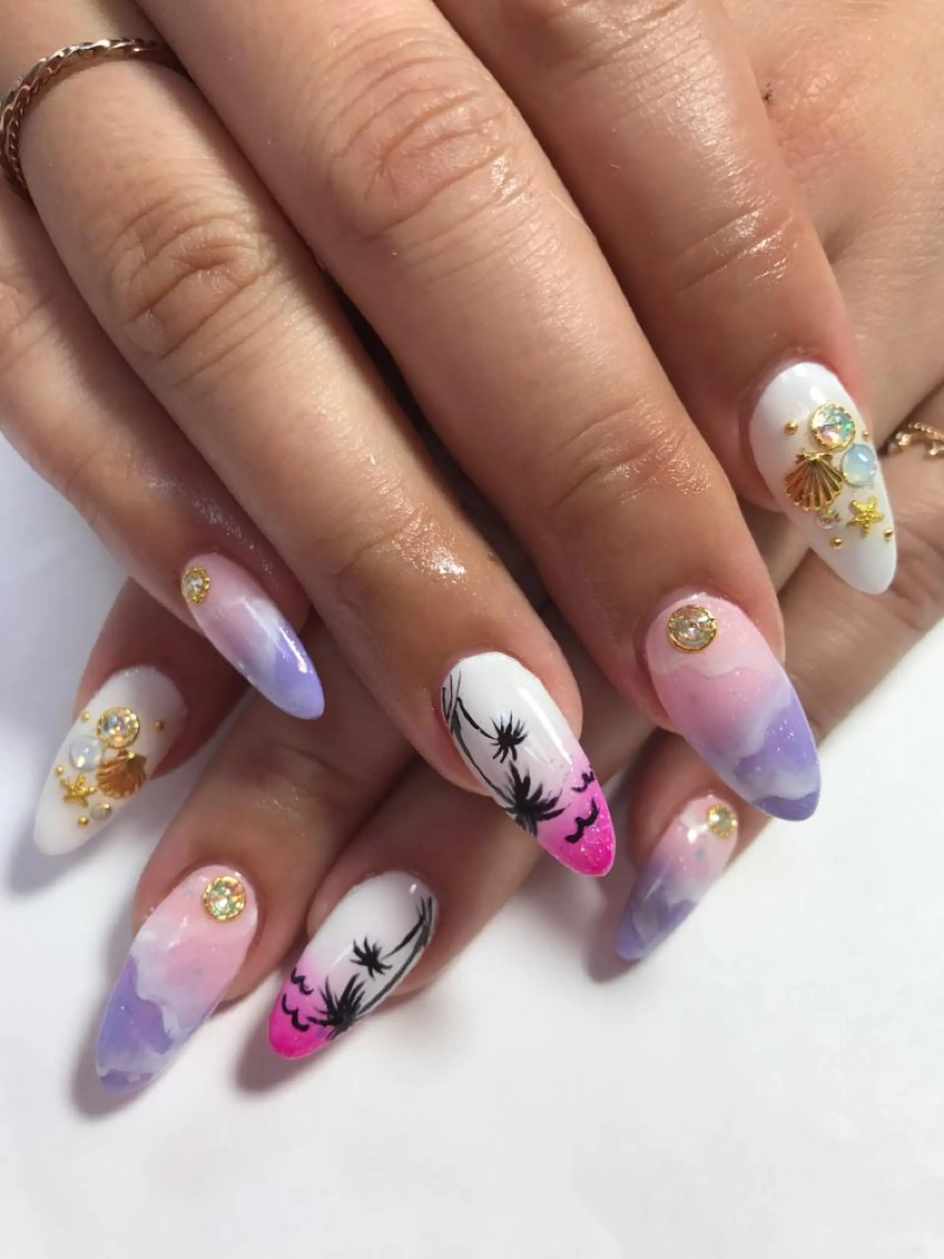 ネイル rukianail 新里のネイルデザイン