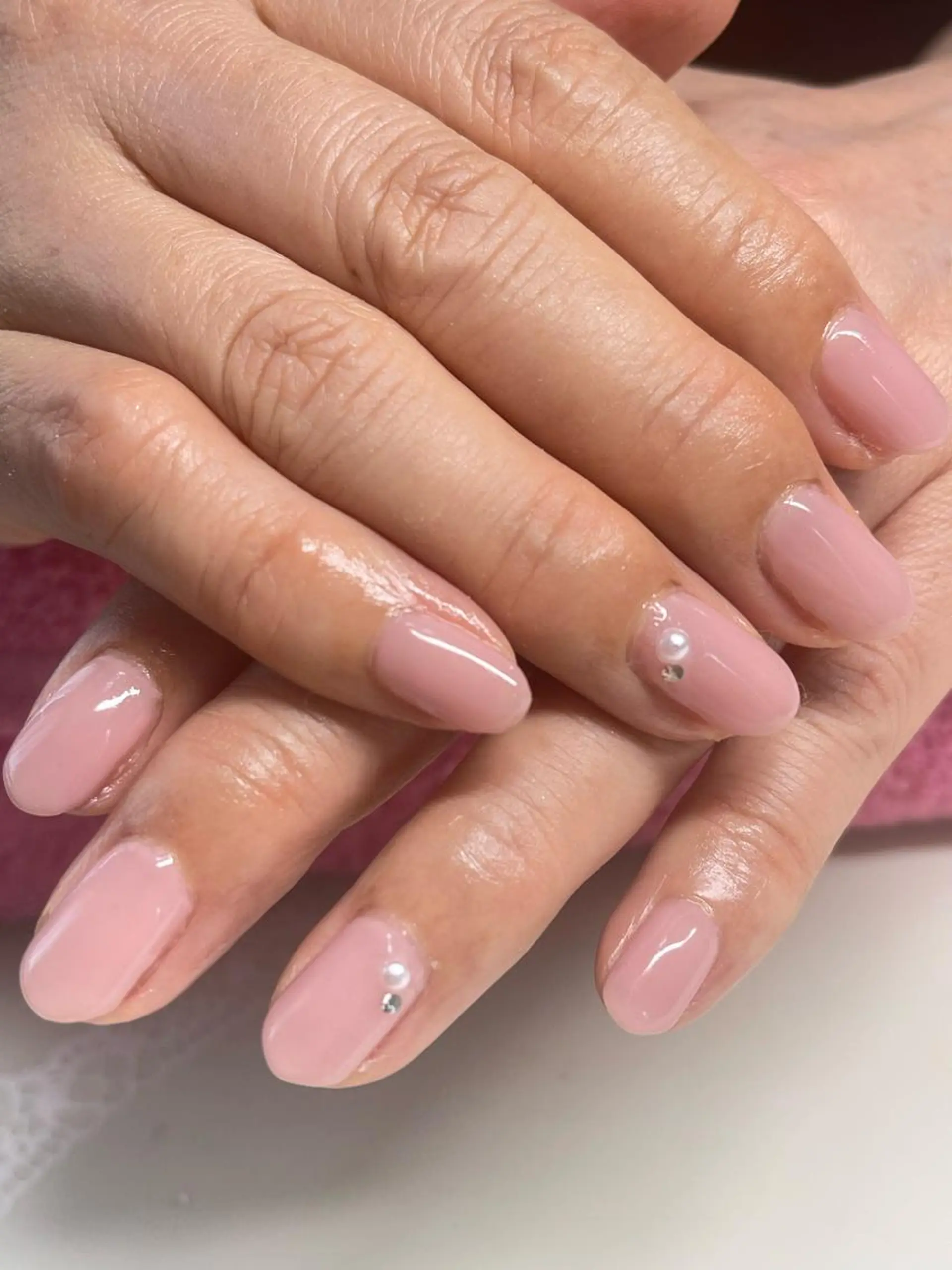 ネイル ワンカラーネイル ストーンネイル Flora nailのネイルデザイン