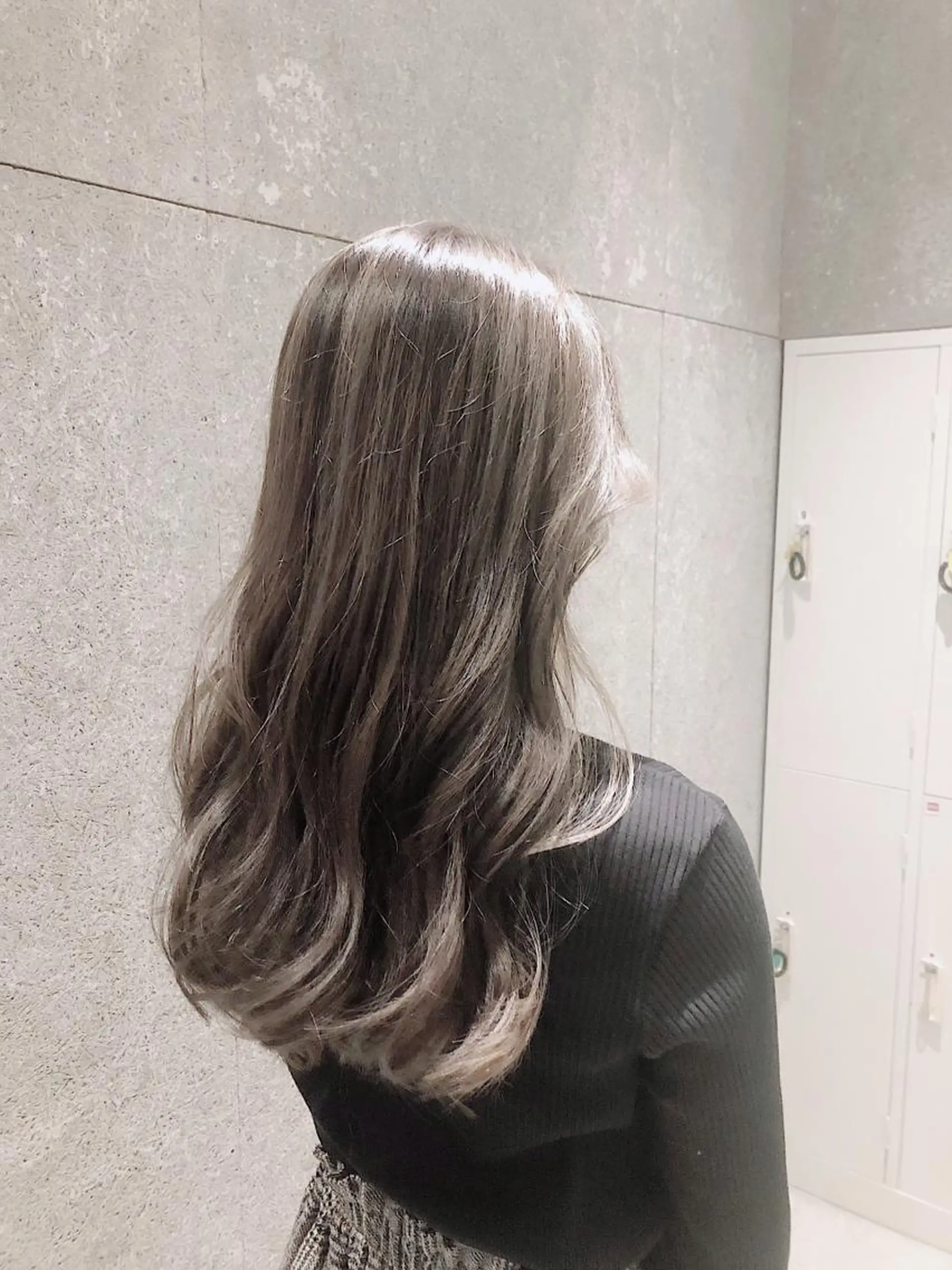 セミロング カット ヘアカラー トリートメント 【shower】 yousuke代表のヘアスタイル