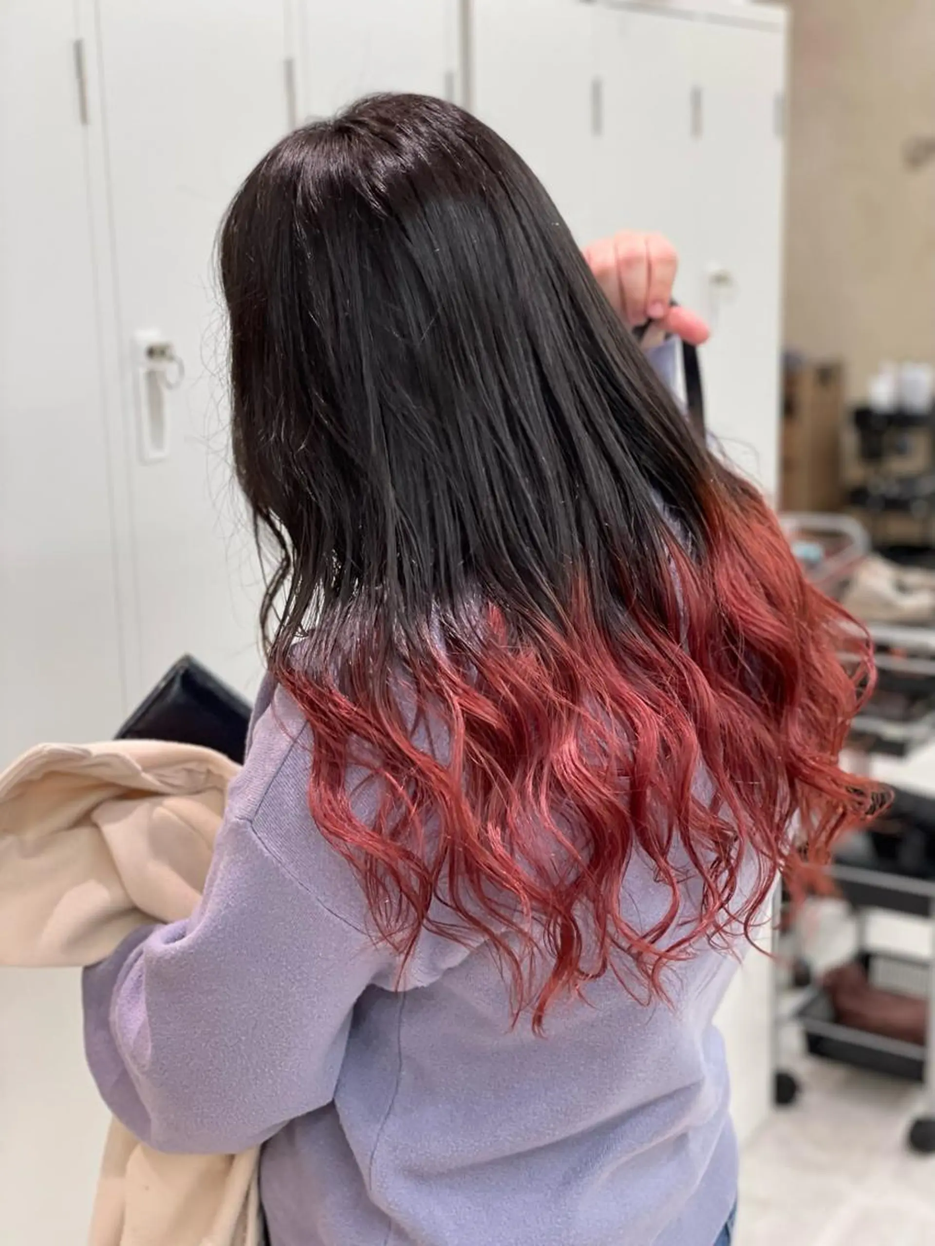 ロング カラー ショーヤ/ブリーチ /エクステのヘアスタイル