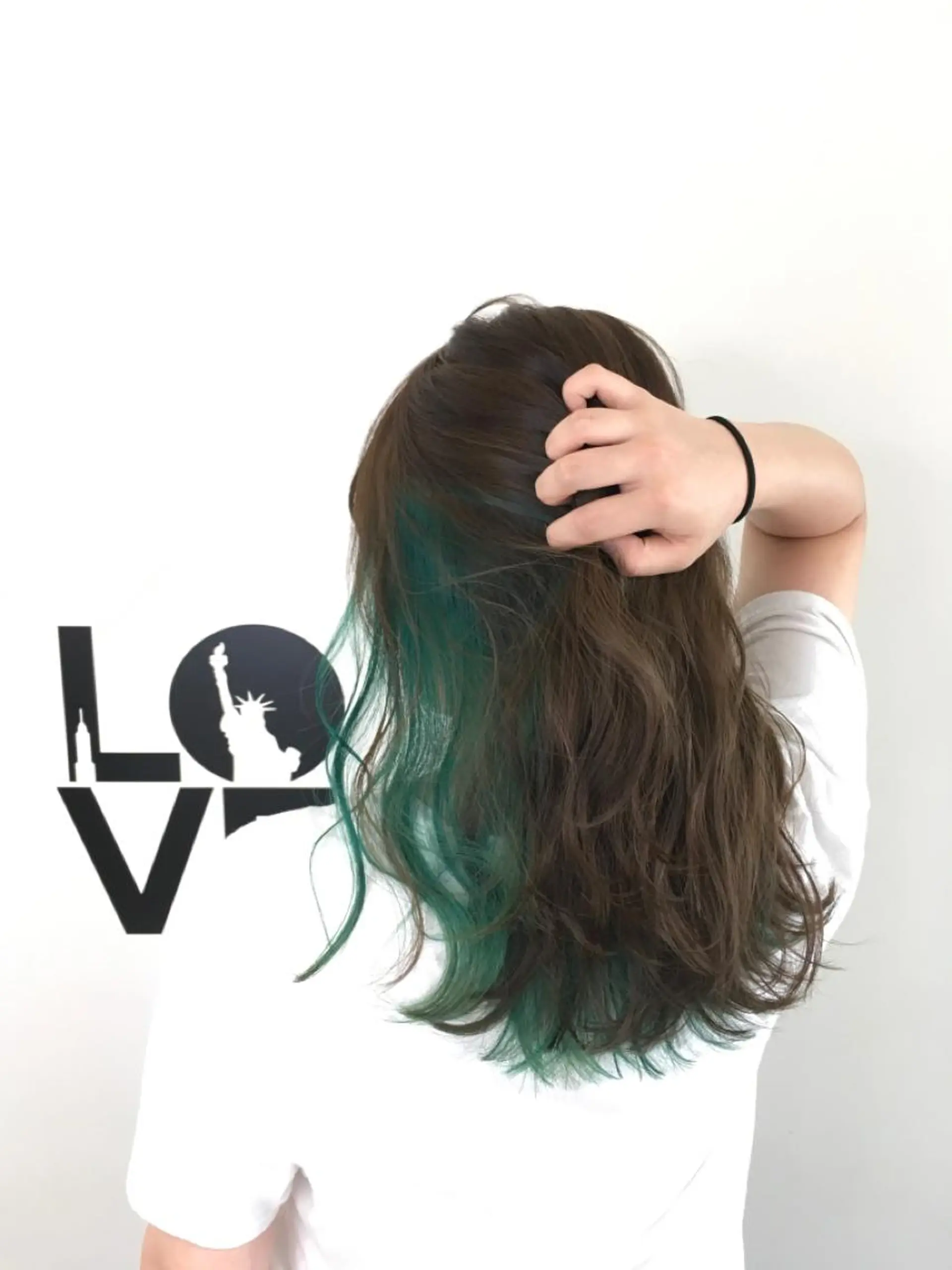 セミロング ヘアカラー トリートメント 特殊カラー/ブリーチ 道満ゆいなのヘアスタイル