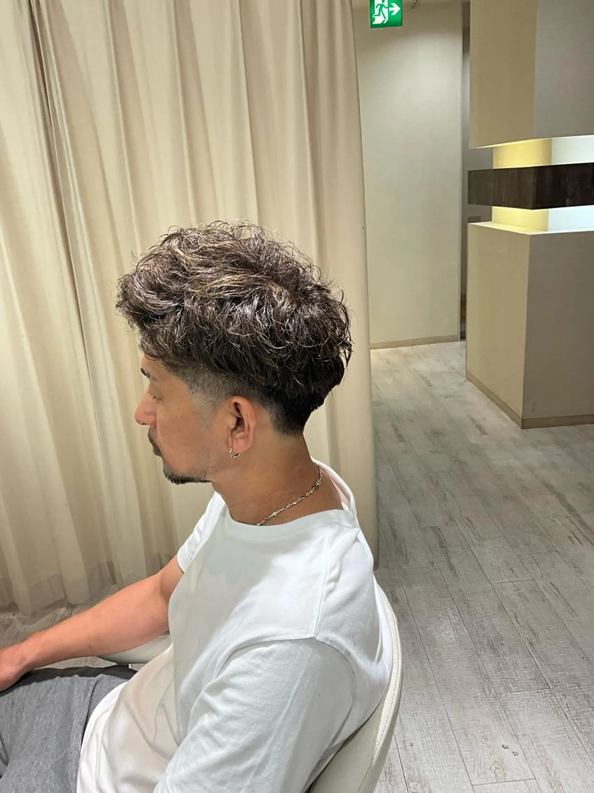 カラー パーマ メンズ カット パーマ 佐野 太河のヘアスタイル