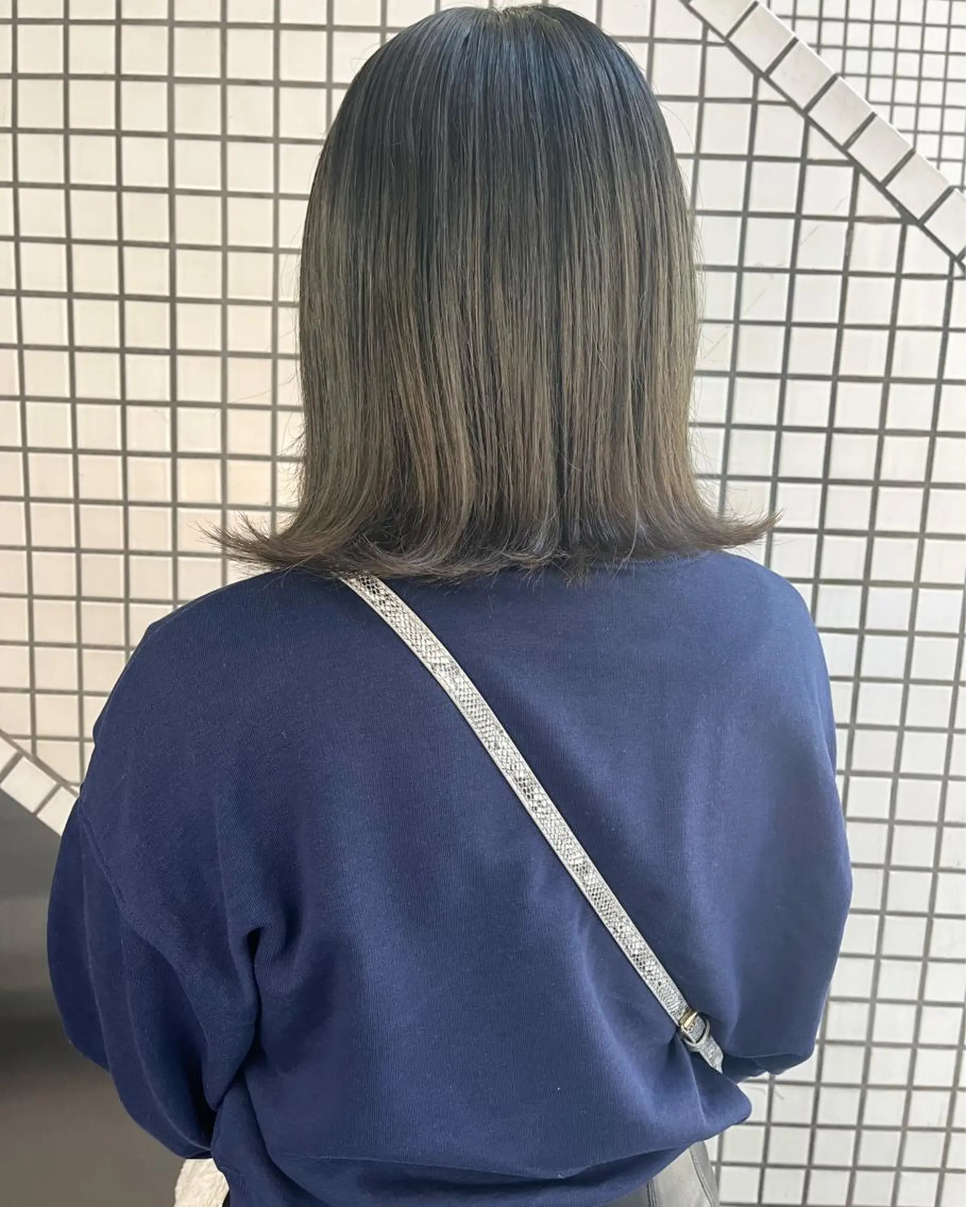 ミディアム カラー ヘアアレンジ ブリーチ カット ヘアカラー トリートメント ヘアセット 🌷ボブ/髪質改善 ストレートのヘアスタイル