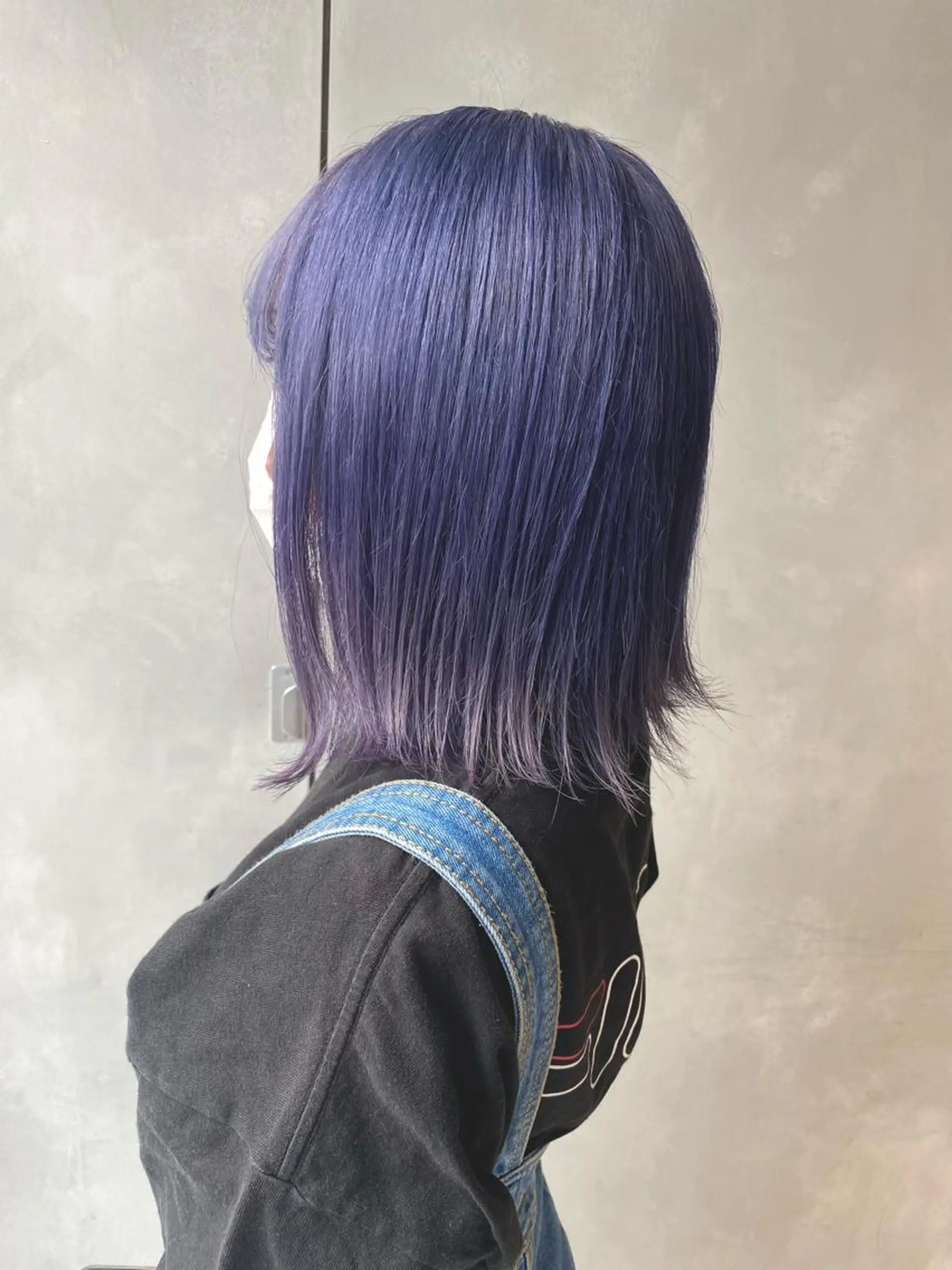 ミディアム カラー M IIのヘアスタイル