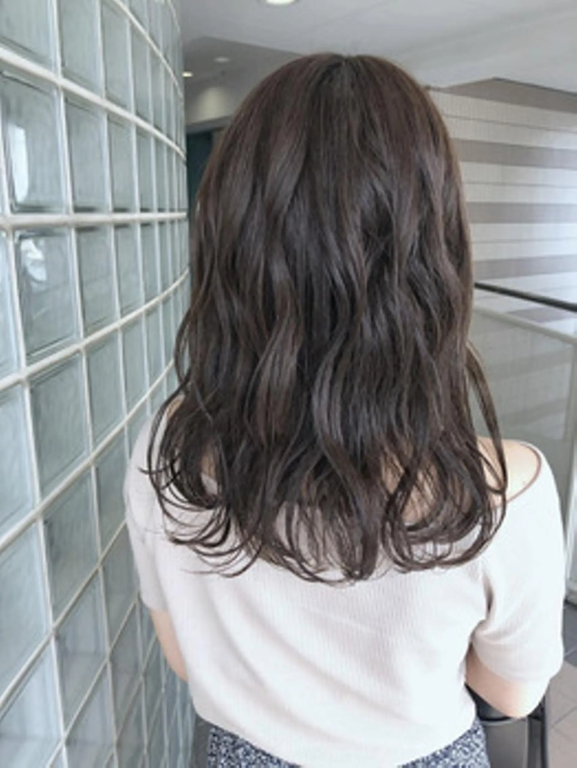 セミロング MADRAS stylistのヘアスタイル