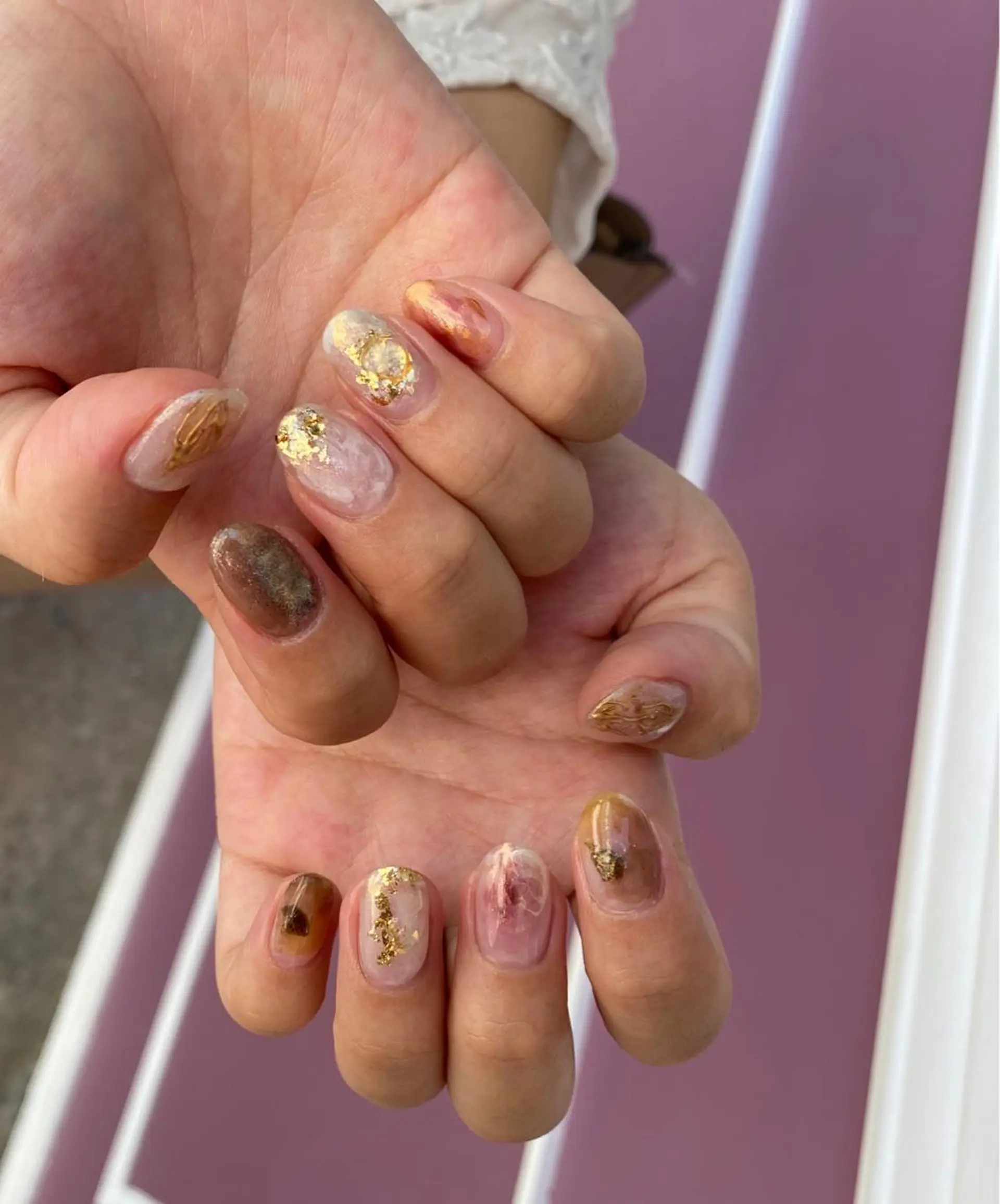 ミディアム ネイル ハンドネイル ハンドケア Lililas サロン&スクールのネイルデザイン