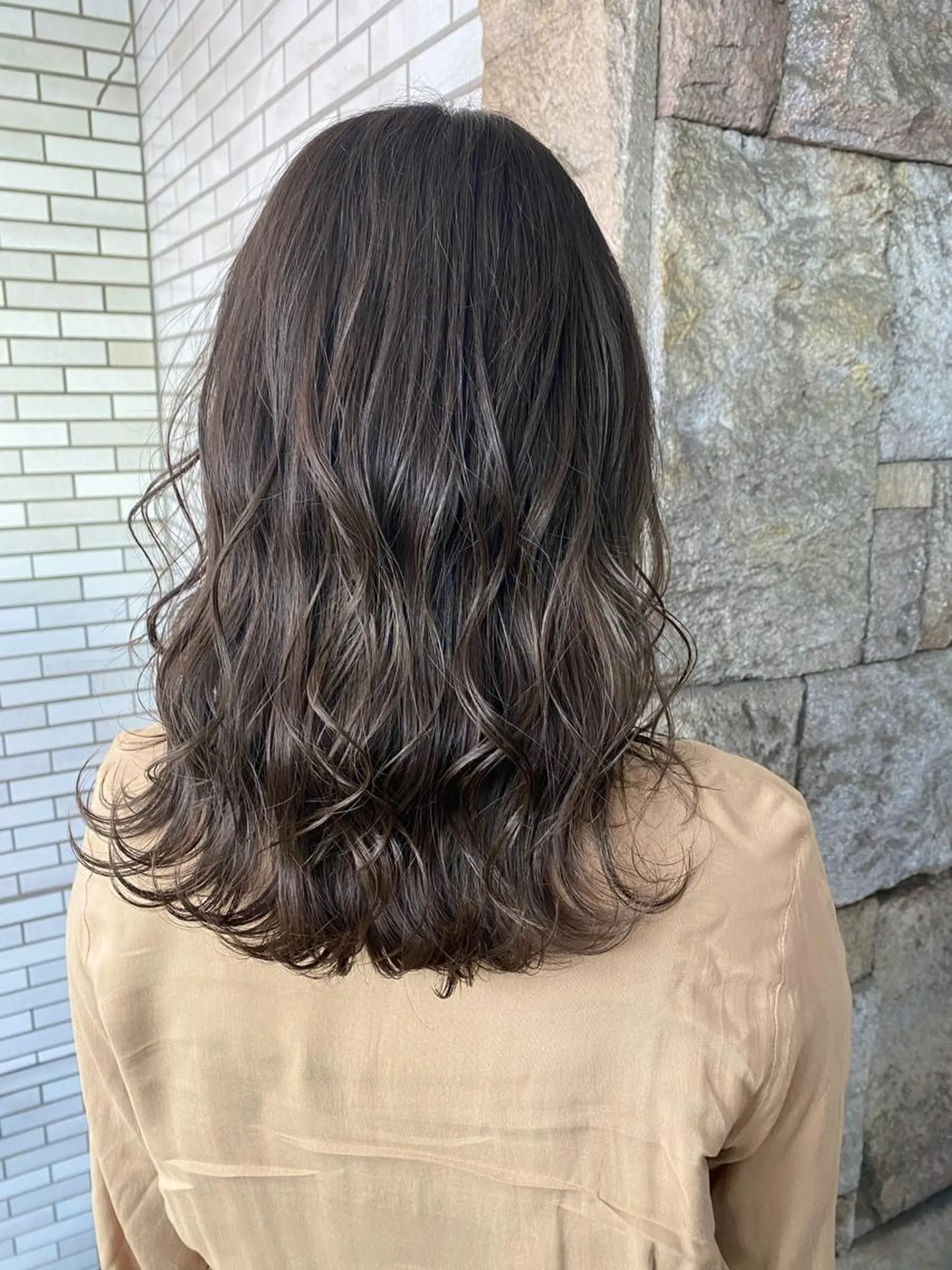 セミロング アッシュ カット ヘアカラー トリートメント 萩原 凌✄のヘアスタイル