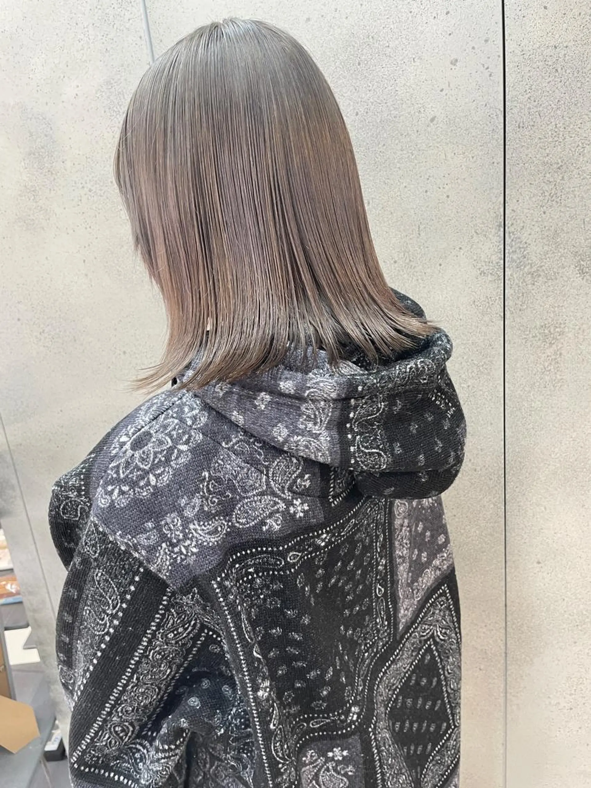 ミディアム カット ヘアカラー トリートメント 骨格診断で絶対可愛い ✨丸みショート✨凌弥のヘアスタイル