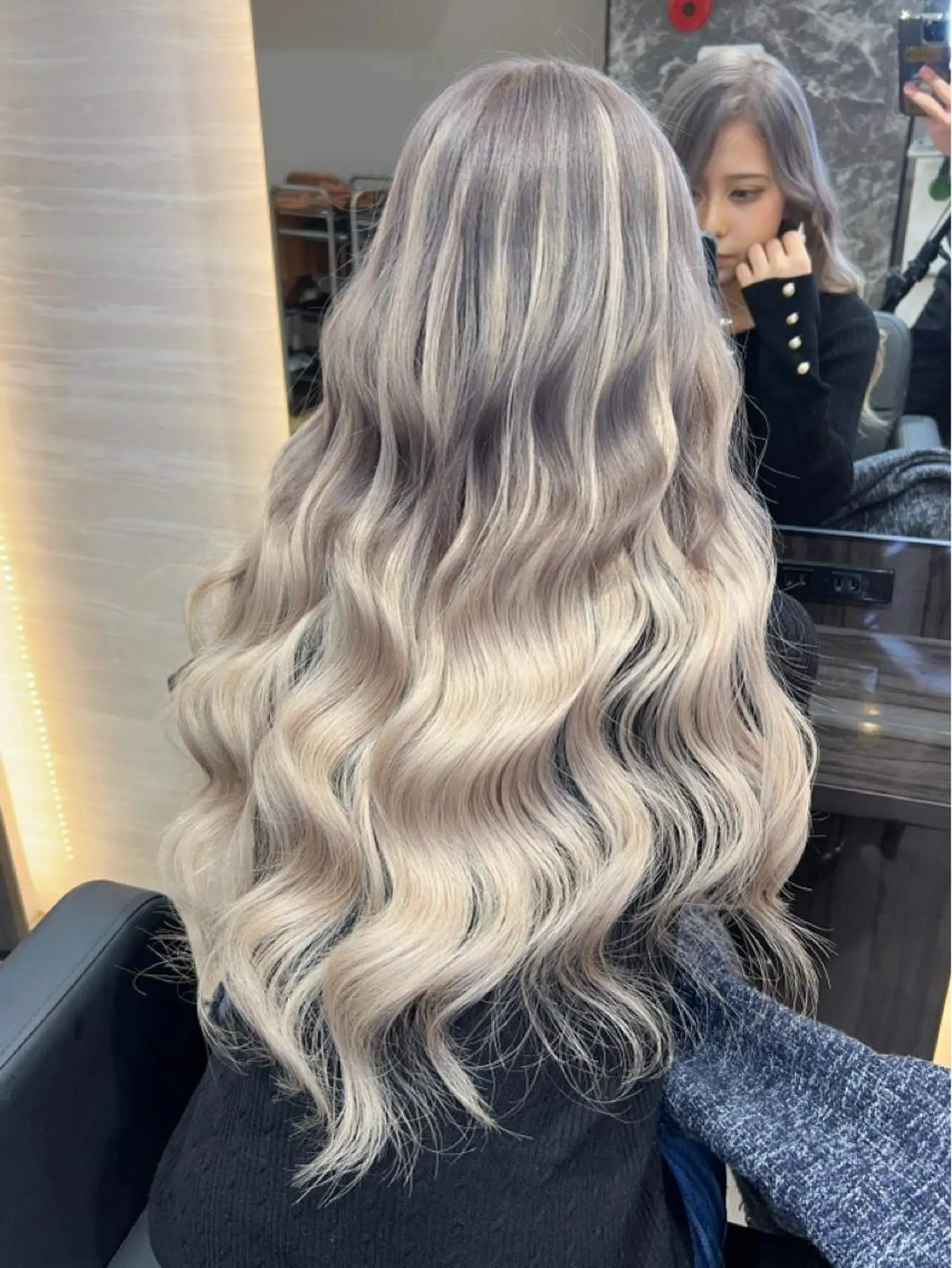 ロング カット ヘアカラー トリートメント 🌈カラー特化 ハイトーンけいと🌈のヘアスタイル