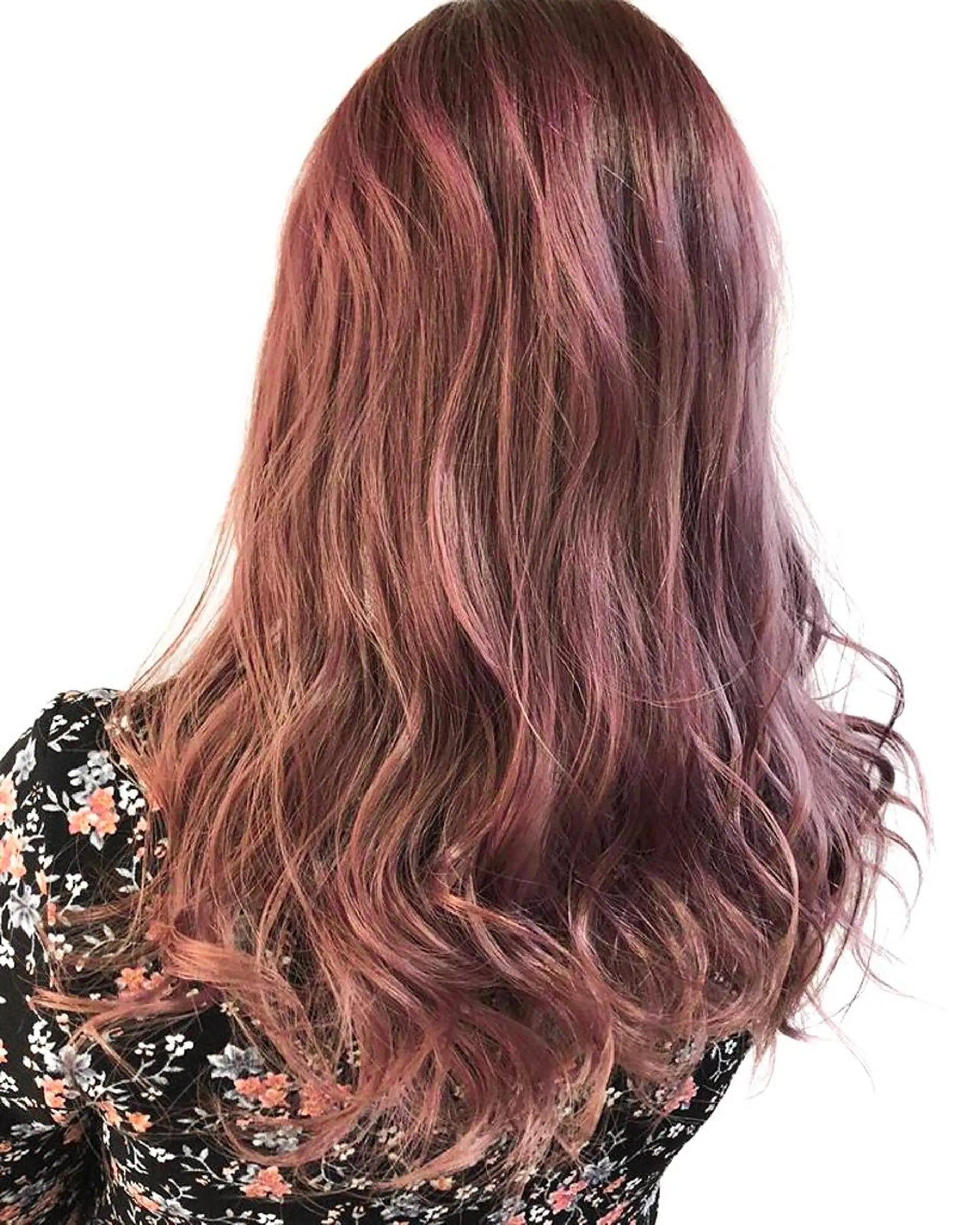 ロング カラー アダチ コウスケのヘアスタイル