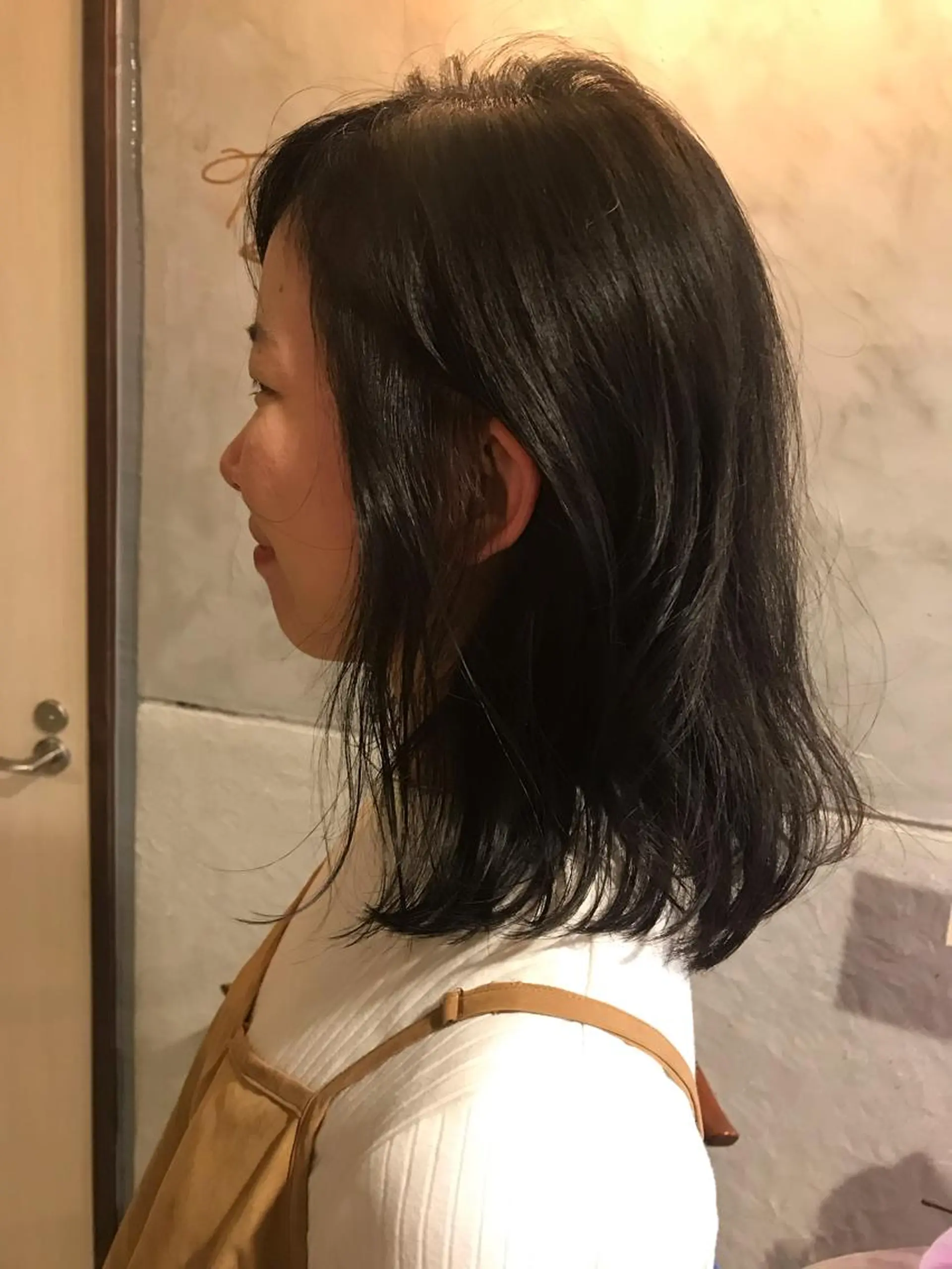 セミロング レイヤーカット カット 縮毛矯正 トリートメント さの あやねのヘアスタイル