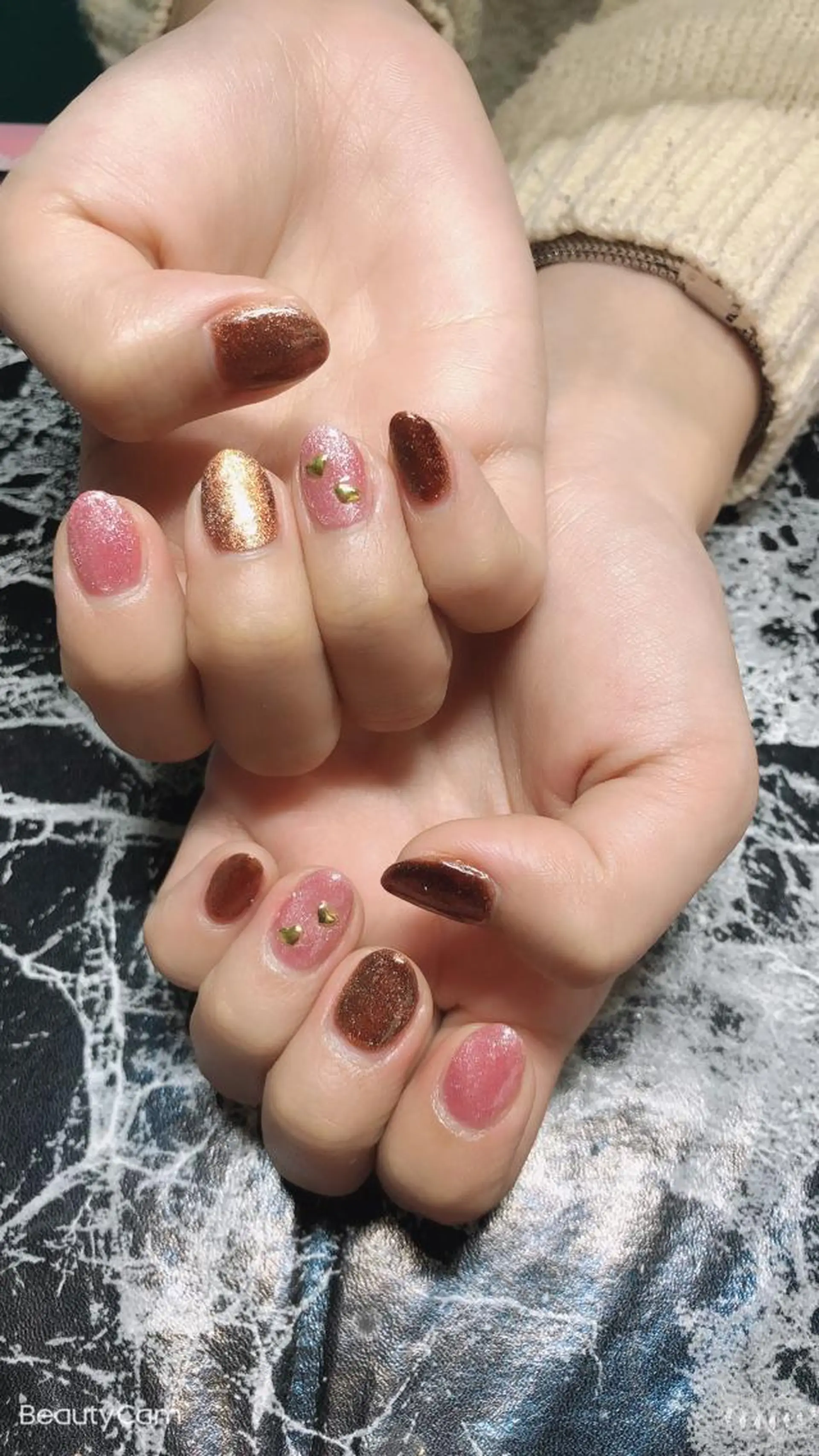 ネイル ハンドネイル ハンドケア ✨アン ミユ✨のネイルデザイン