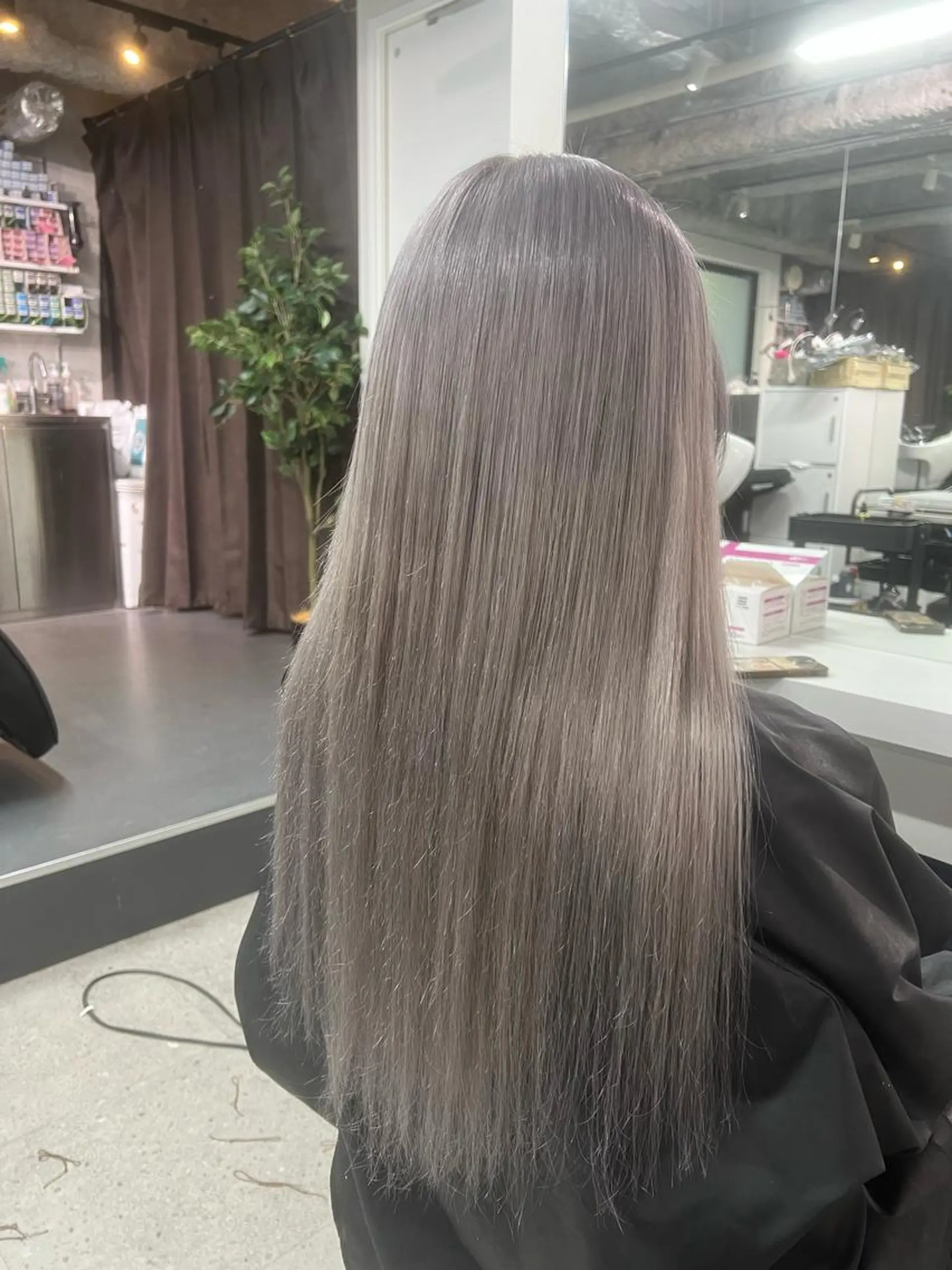 ロング カラー ハイトーン&髪質改善 ＆韓国エクステ🤎のヘアスタイル