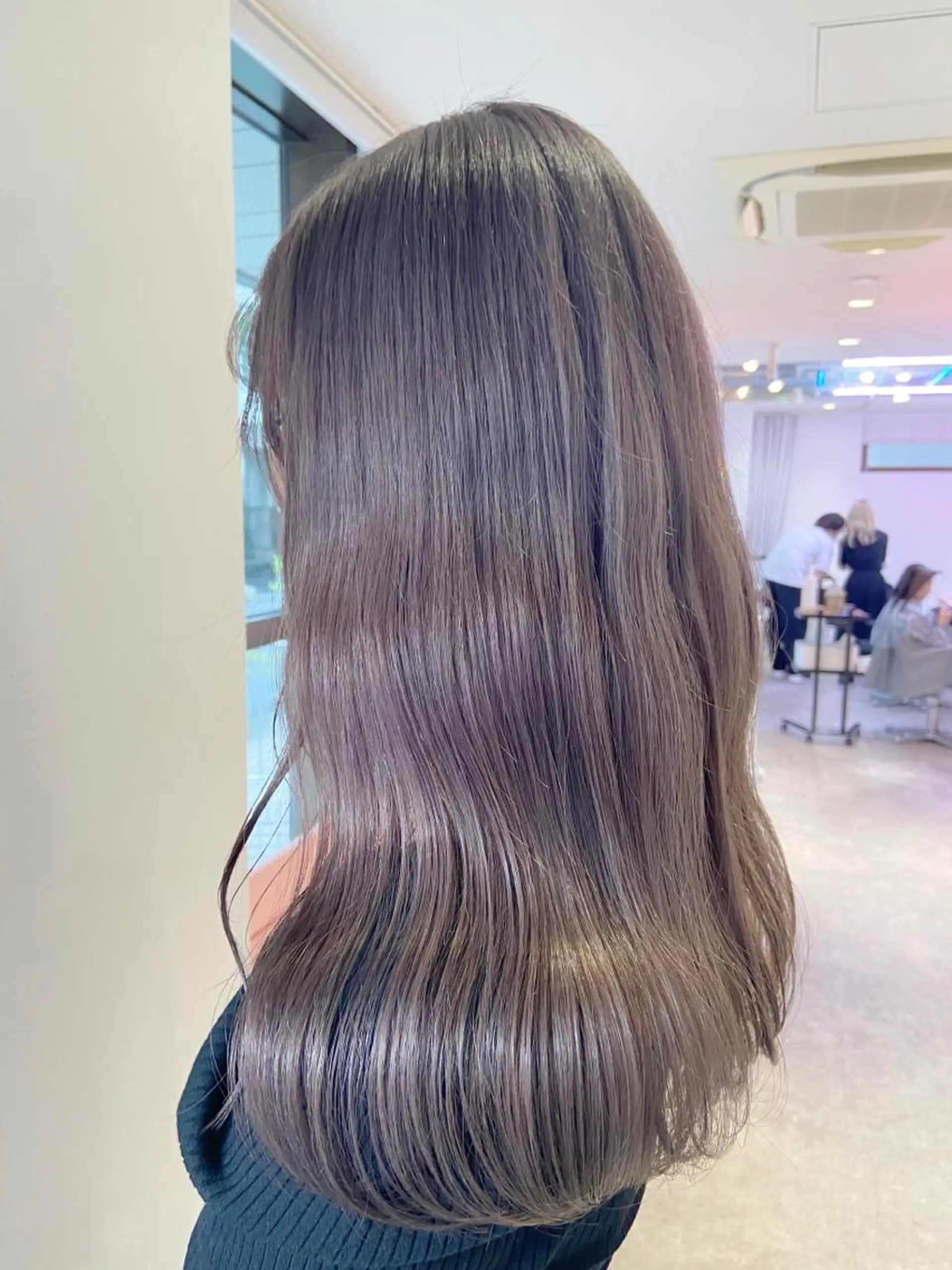 ロング カラー ヘアアレンジ グレージュ ラベンダーカラー ラベンダーグレージュ ラベンダーグレー 天神レイヤーカット No.1💖マユカのヘアスタイル
