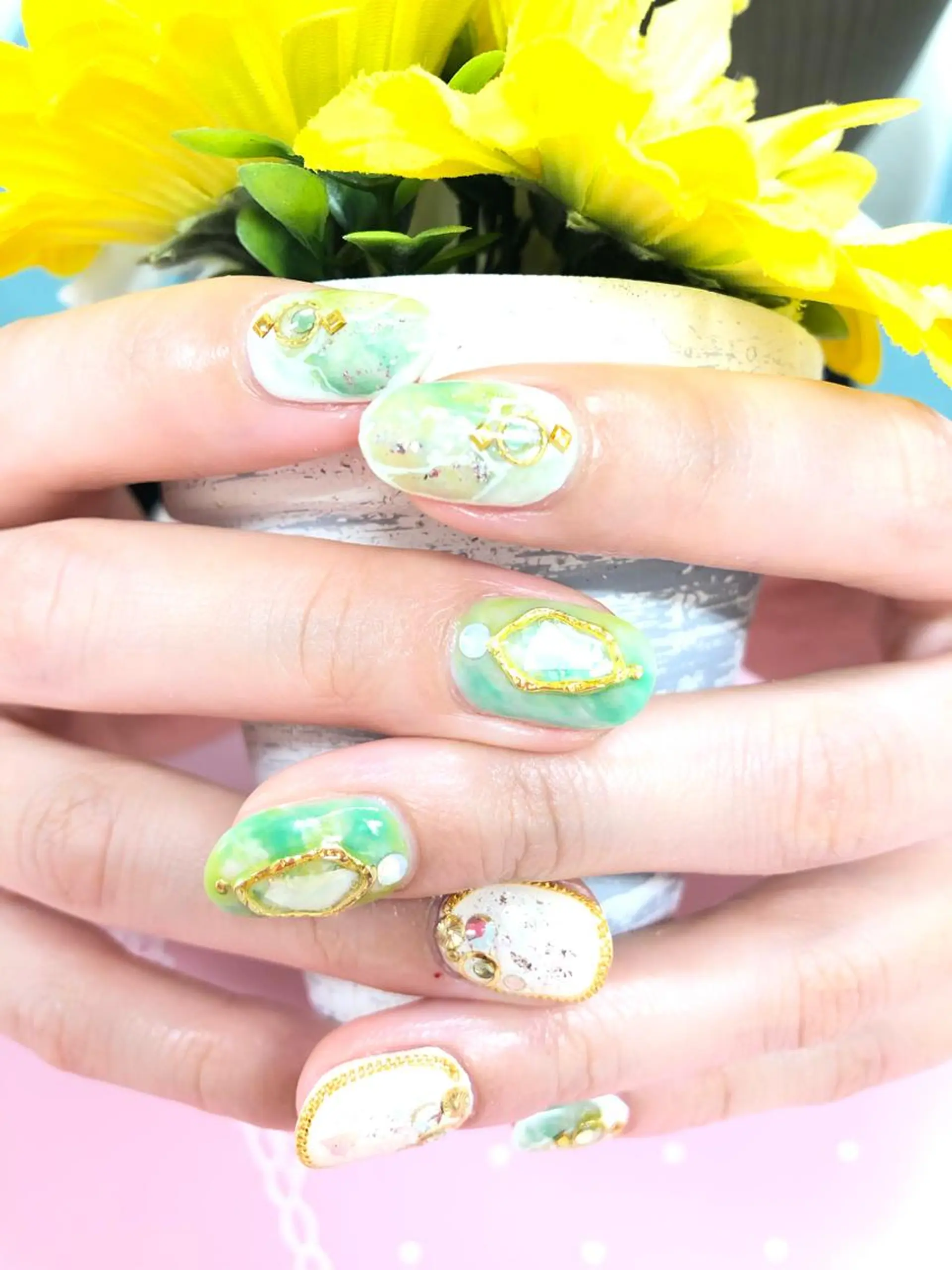 ネイル ユリシスネイル 担当近藤のネイルデザイン