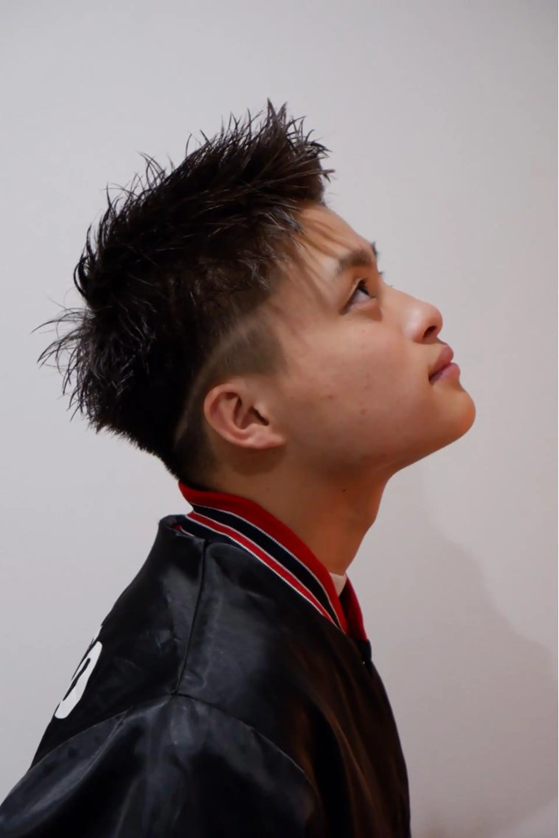 ショート メンズ 本田 央介のヘアスタイル