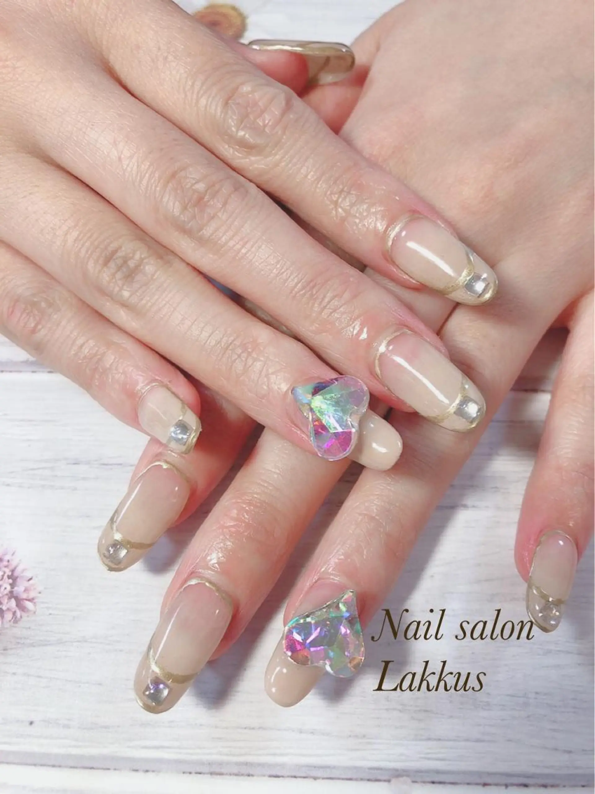 ネイル Lakkus T－CHIのネイルデザイン