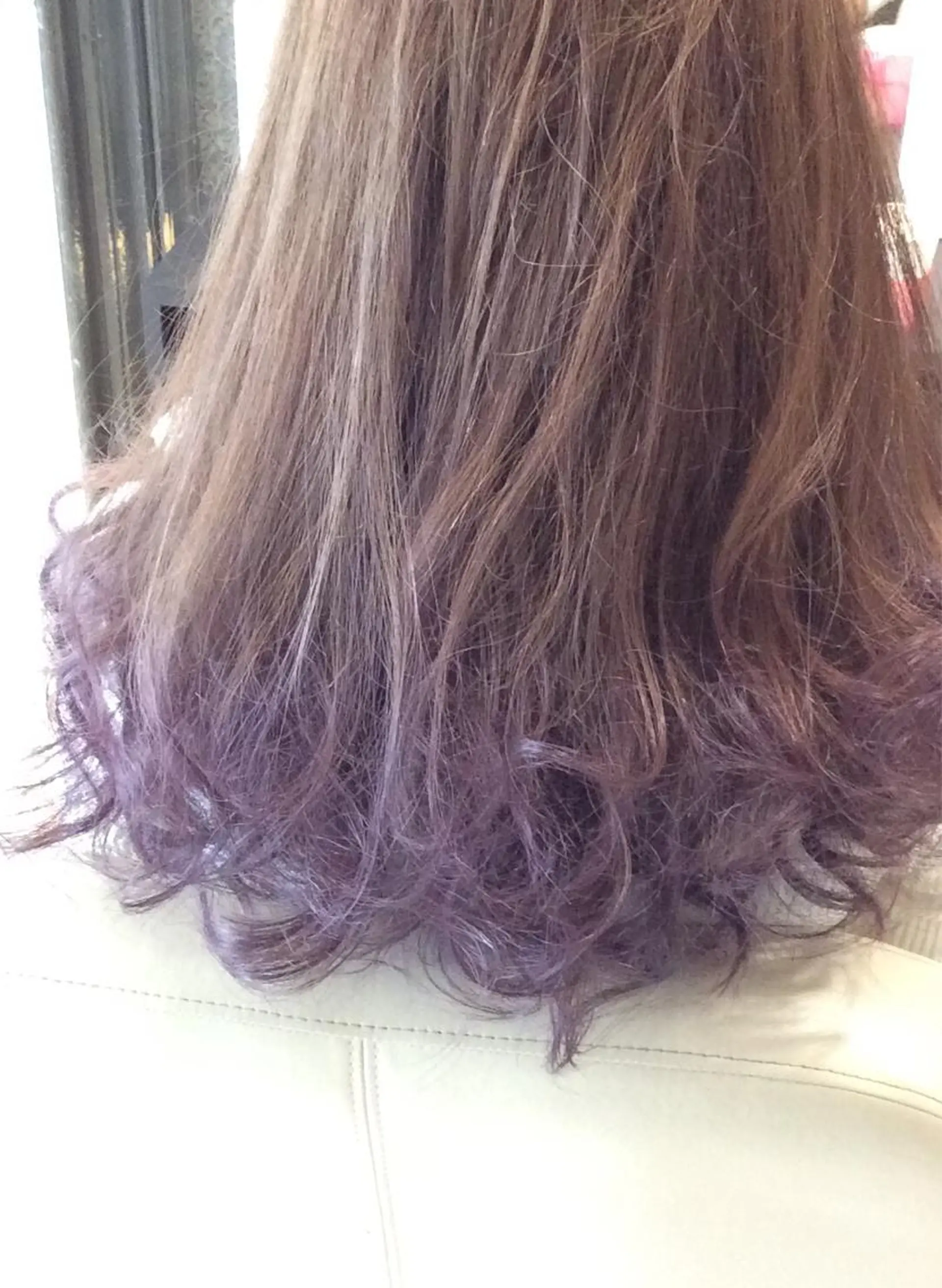 ロング カラー グラデーションカラー ハイトーンカラー パープルカラー バイオレットカラー 山本 将史のヘアスタイル