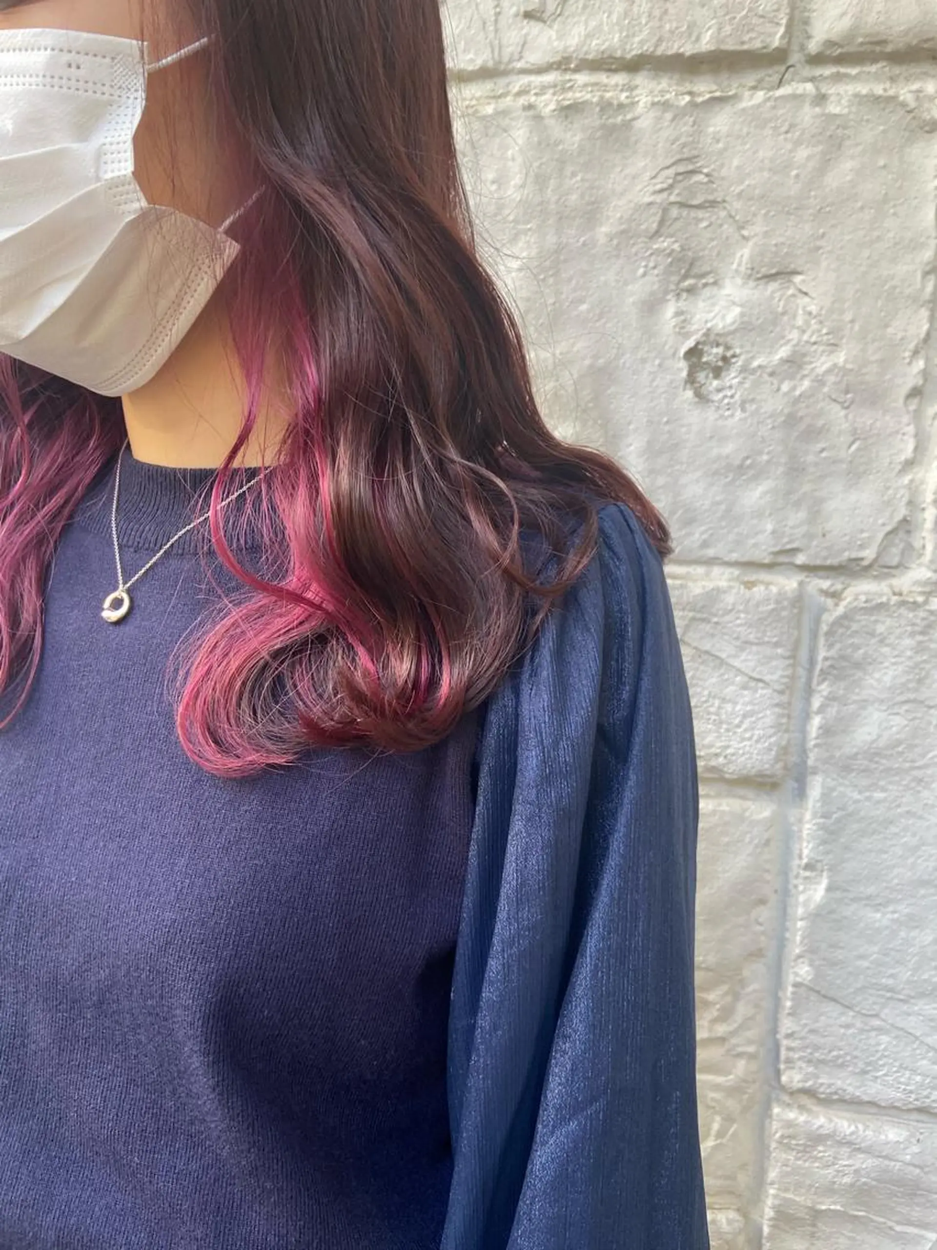 セミロング カラー ブラウンカラー ダブルカラー ハイトーンカラー インナーカラー ピンクカラー ヘアカラー トリートメント ヘッドスパ ヘアセット カジュアルを女っぽく 𝗮𝘆𝗮𝗰𝗼のヘアスタイル