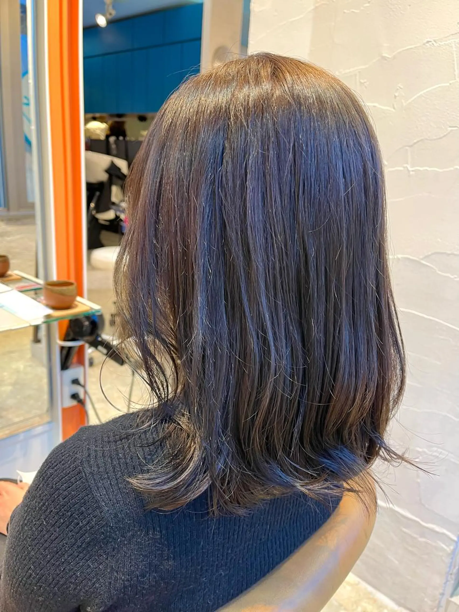 ミディアム カラー ヘアカラー トリートメント うしだ かおるのヘアスタイル