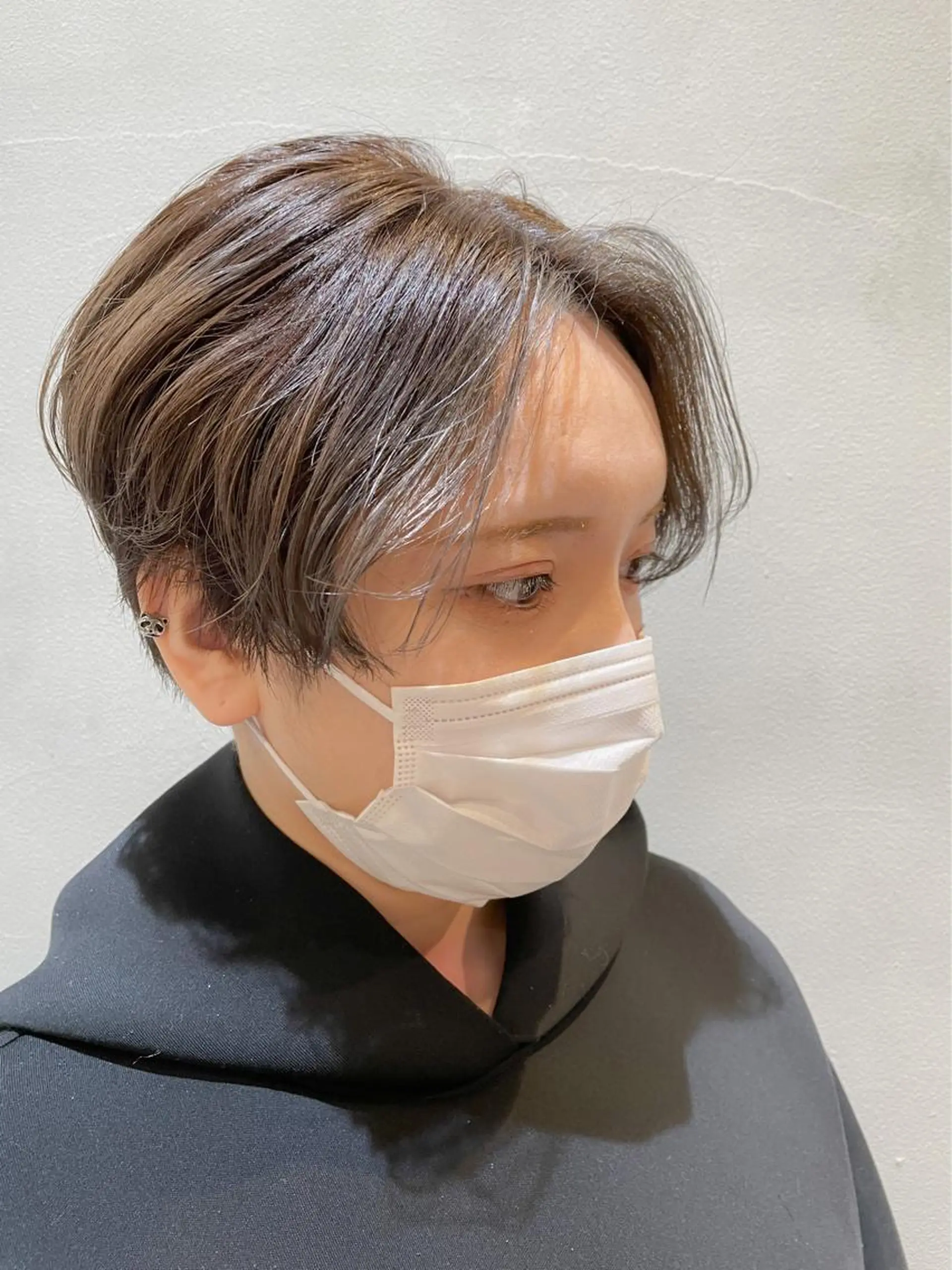 ショート カラー ハンサムショート ミストバング  フェイスフレーミング グレージュ ショートヘア カット ヘアカラー 【似合わせカット】 松尾一気のヘアスタイル