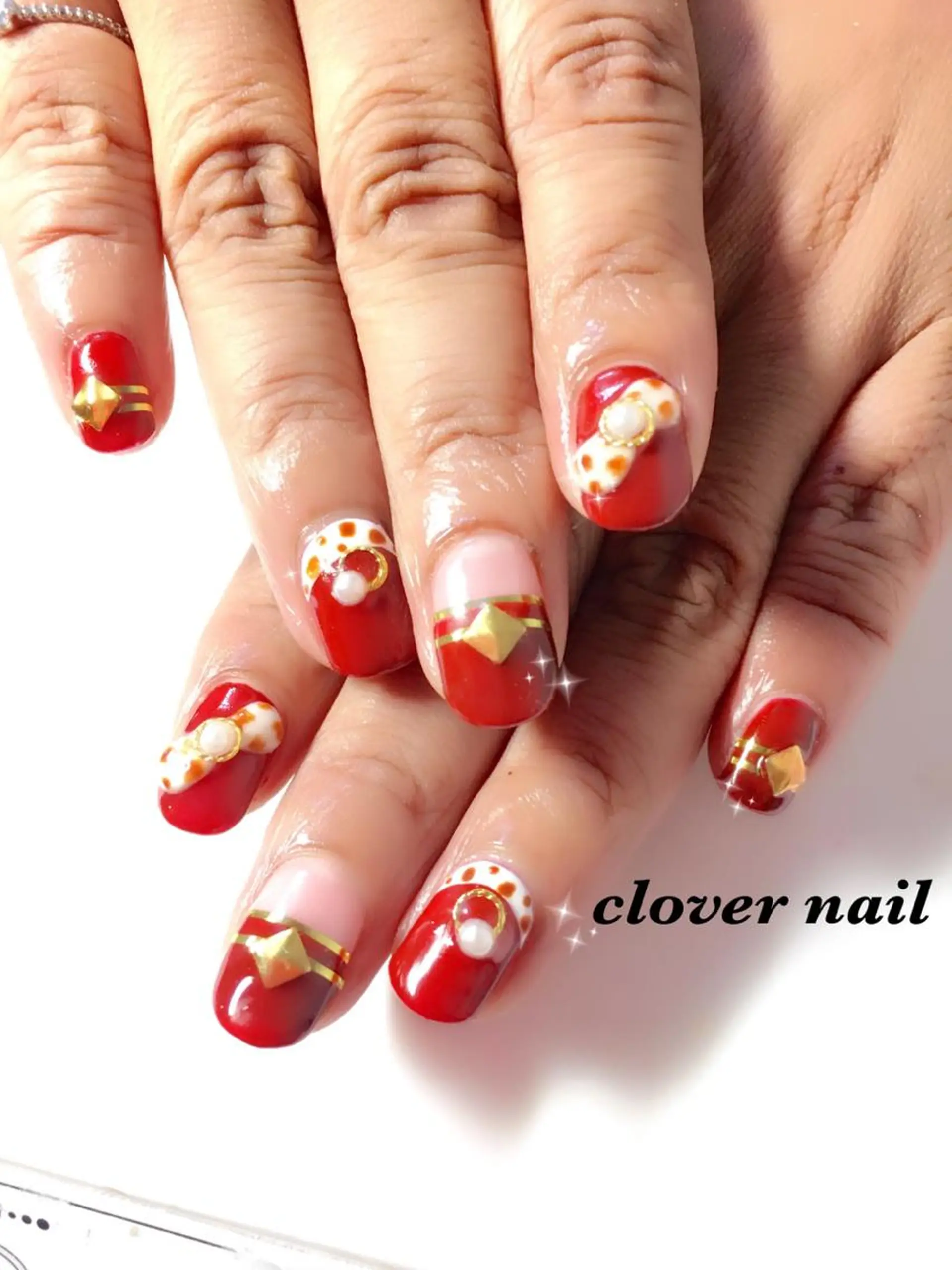 ネイル clover nailのネイルデザイン