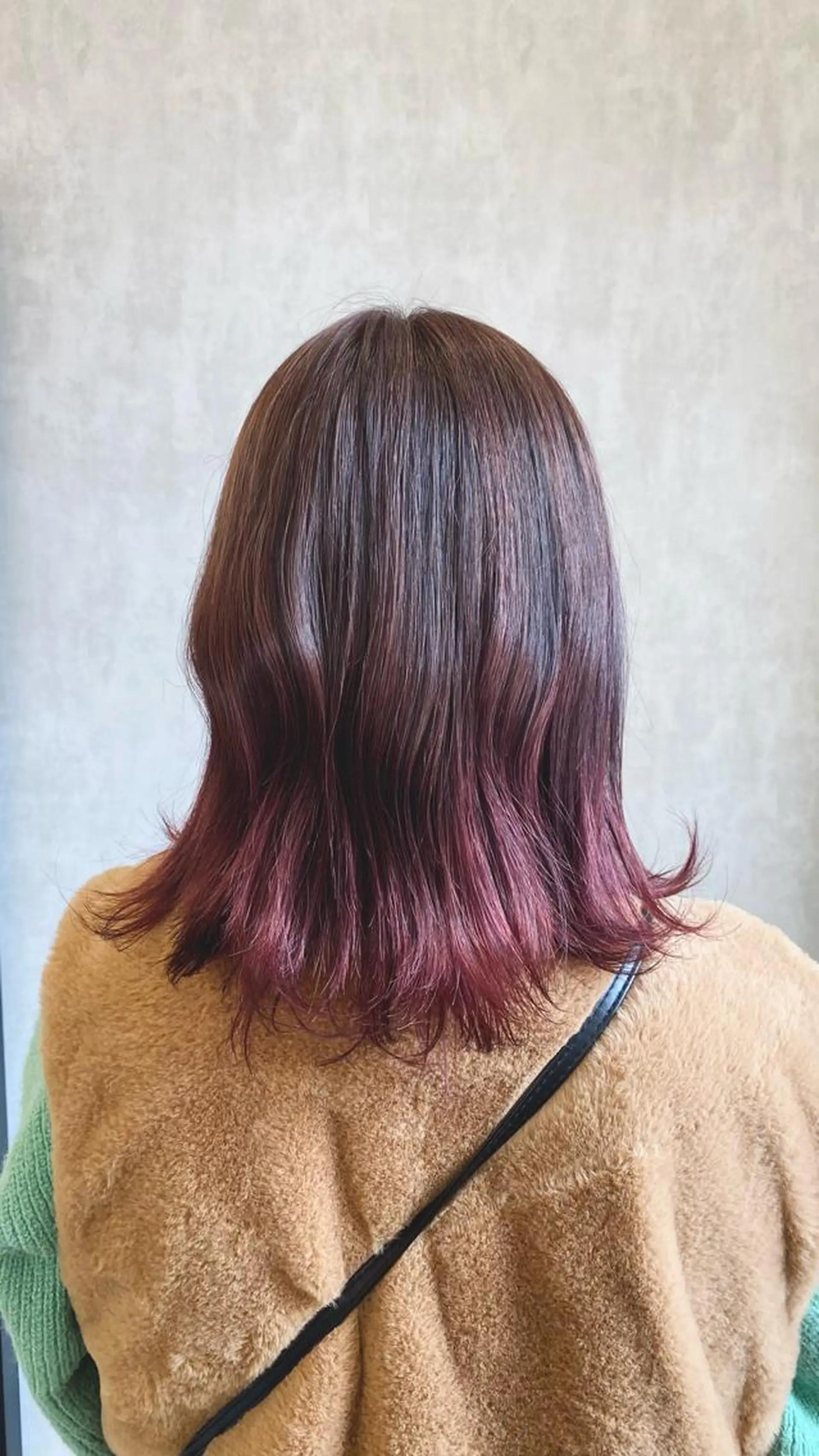 セミロング 藤田 沙織のヘアスタイル