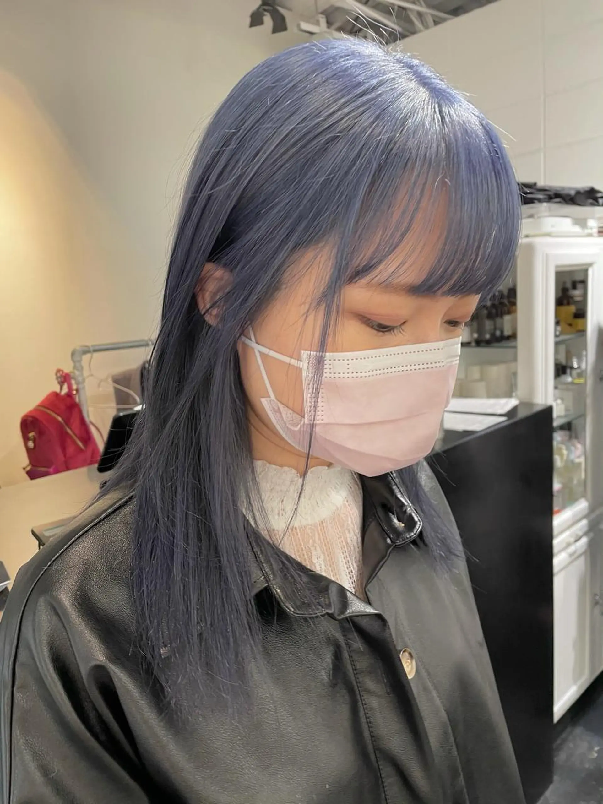 セミロング カラー ヘアアレンジ ブリーチ ブルーカラー シルバー カット ヘアカラー トリートメント 艶ハイトーン/ヘア アレンジAYAKAのヘアスタイル