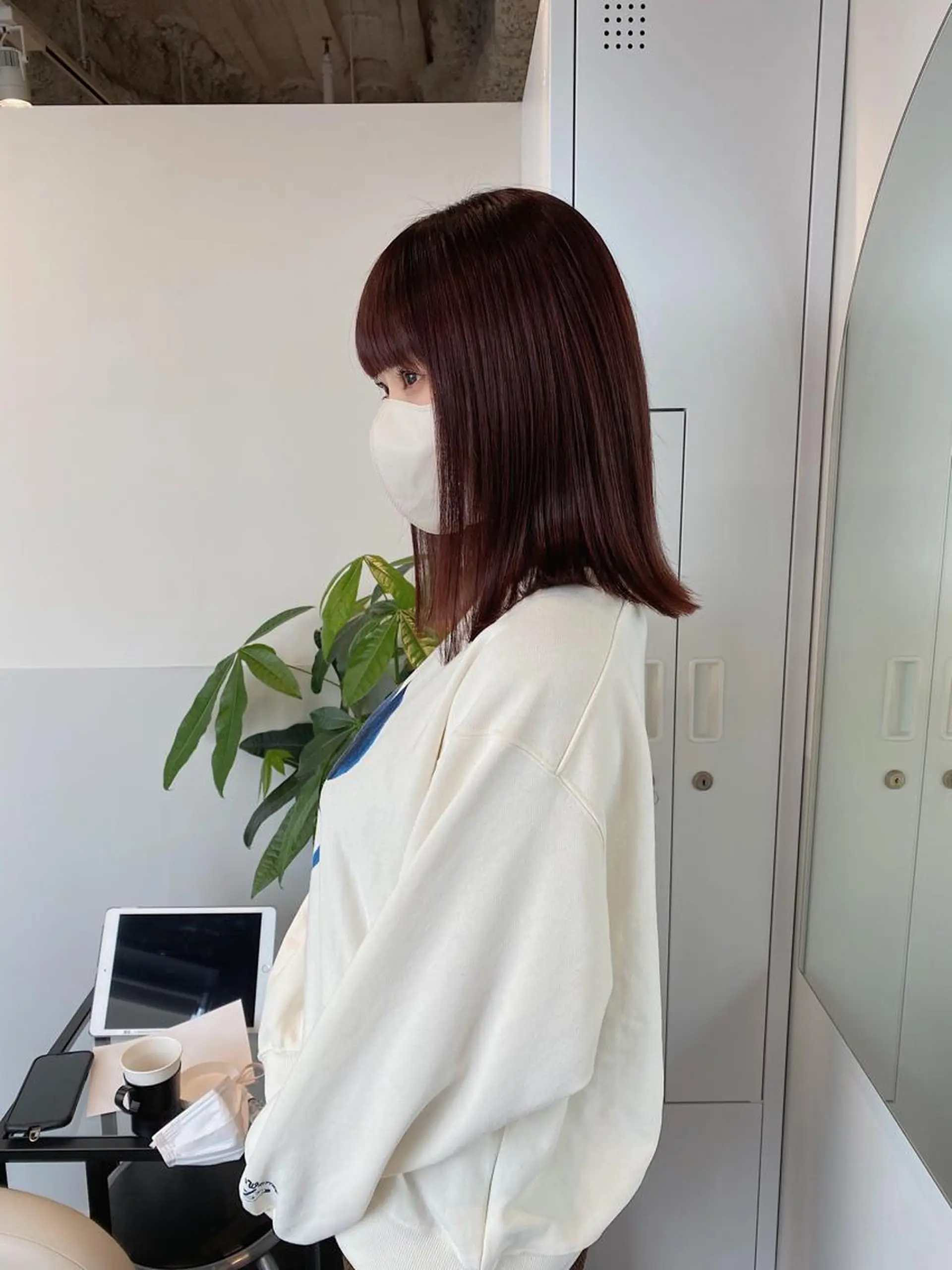 ミディアム カラー ヘアアレンジ 切りっぱなしボブ ブリーチ ケアブリーチ インナーカラー ピンクカラー ブリーチなしカラー/ 髪質改善/寺門束のヘアスタイル