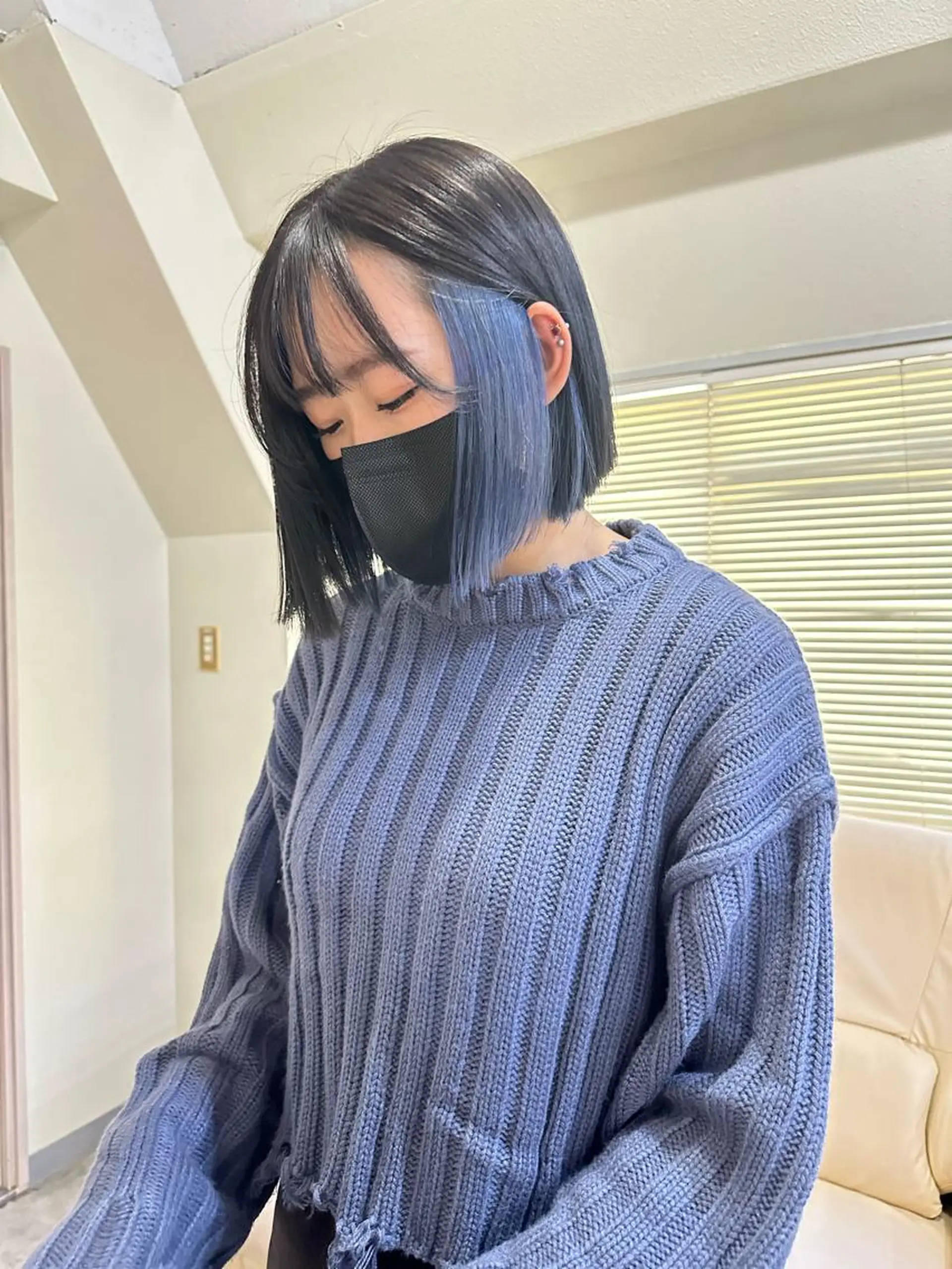 ミディアム カラー パーマ ヘアアレンジ メンズ キッズ ネイル マツエク・マツパ アイブロウ メンズバレイヤージュ メンズブリーチ メンズハイライト メンズインナーカラー メンズ韓国風 切りっぱなしヘアボブ ミディアムヘアRYOのヘアスタイル