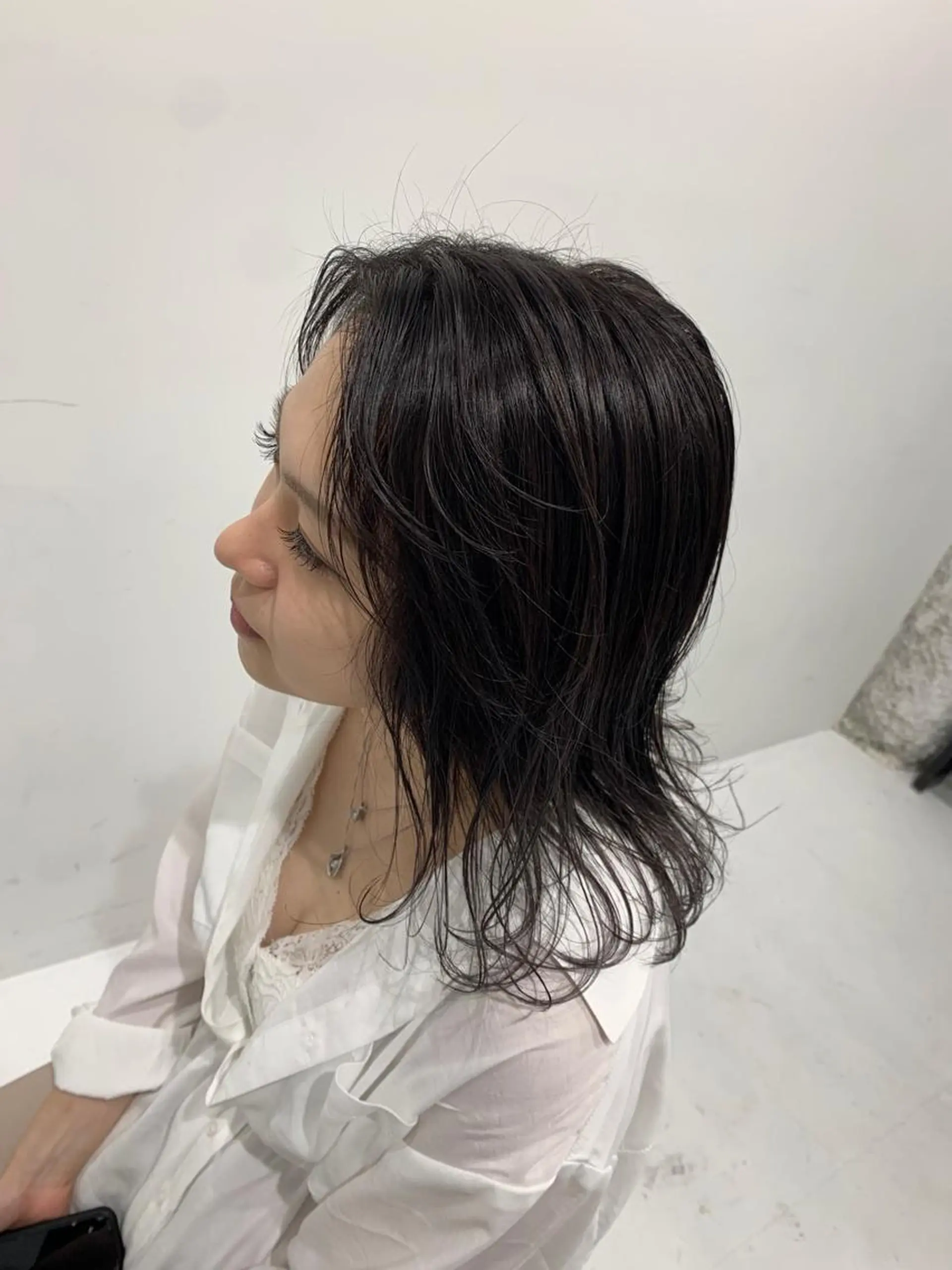 ミディアム カラー ヘアカラー TAKUMI .のヘアスタイル
